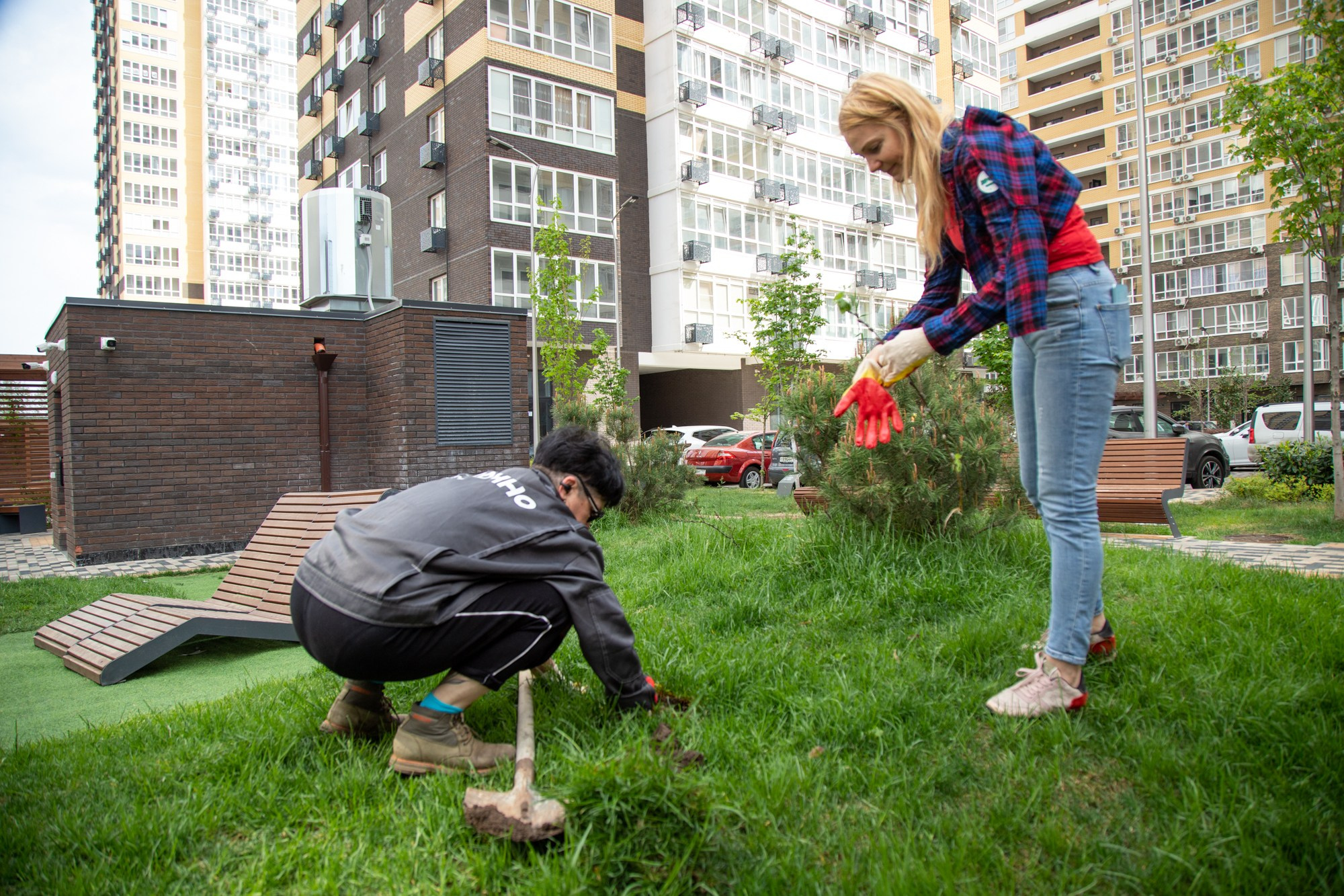 Субботник строительной компании «ТОЧНО». Репортажный, промышленный и маркетплейс-фотограф Дмитрий Чернат