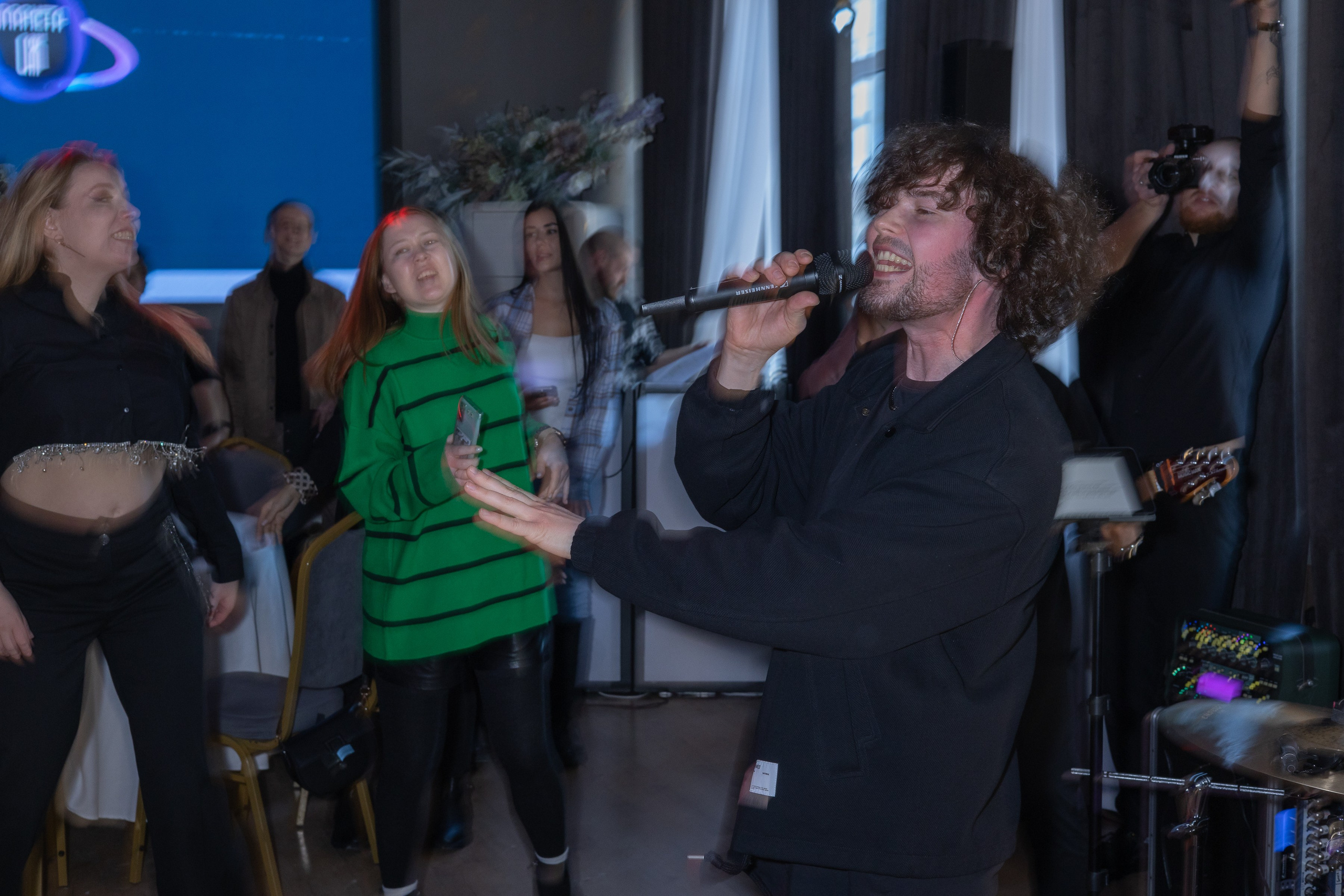 Свадебное чаепитие для молодоженов