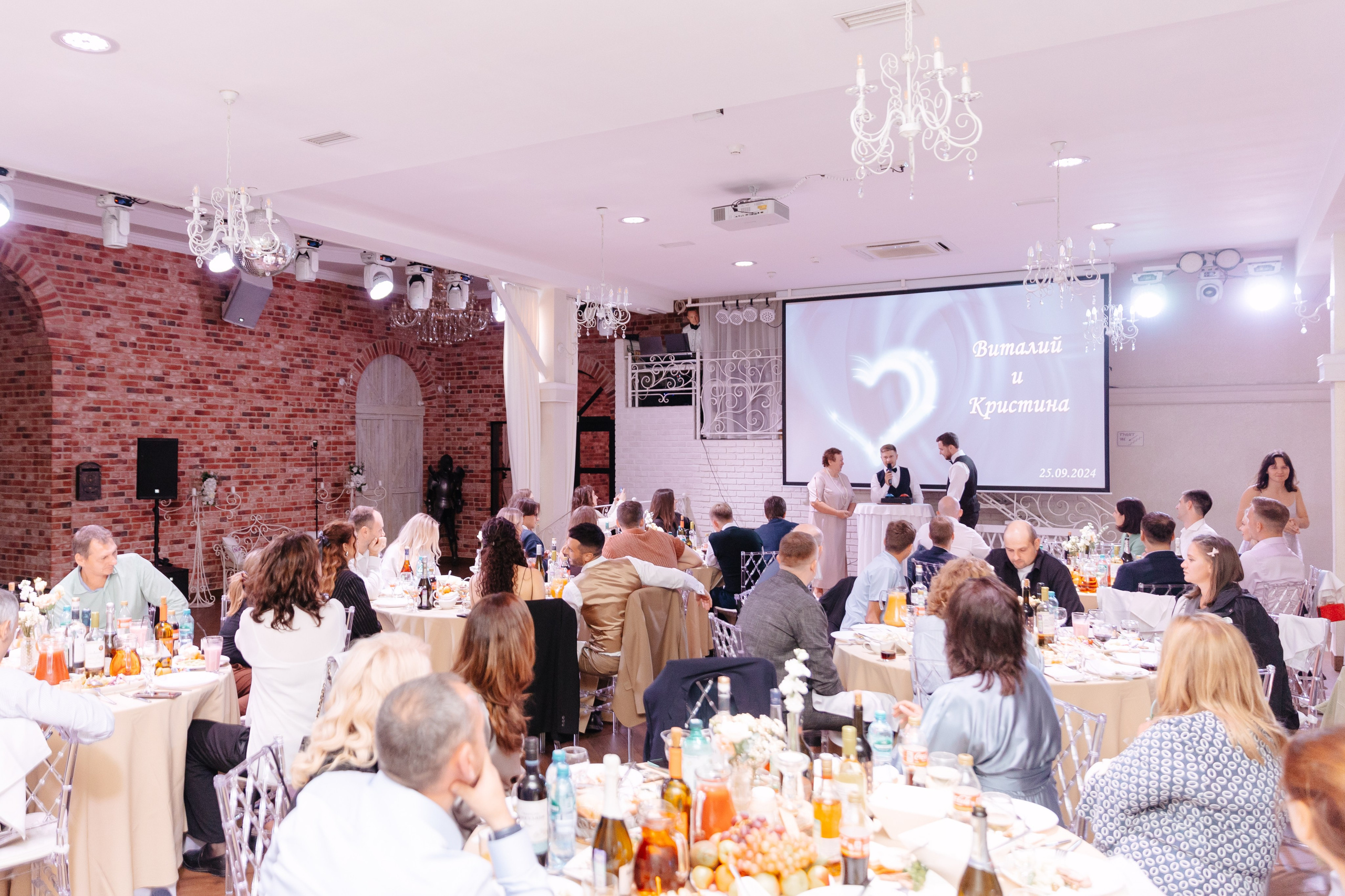 Свадебная фотосессия в Пушкине. Семейный и свадебный фотограф в Санкт-Петербурге и Москве