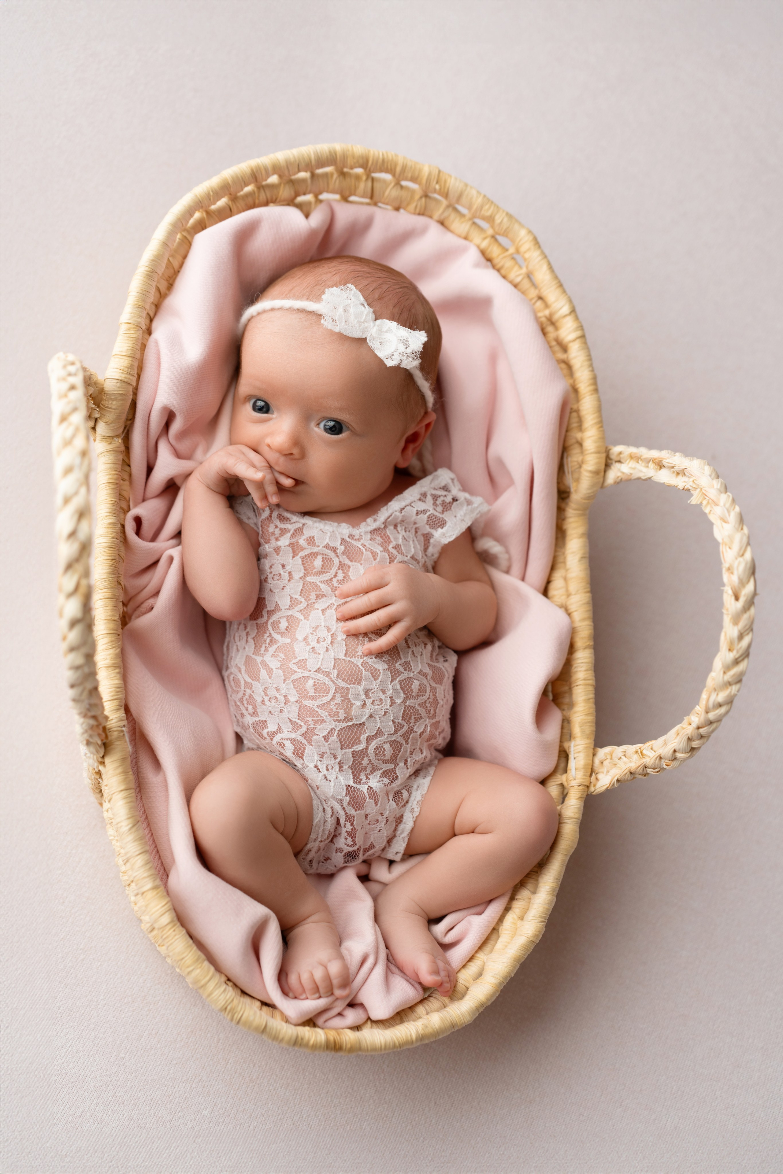 Девочки. Фотограф новорожденных Москва и МО Татьяна Цыплакова