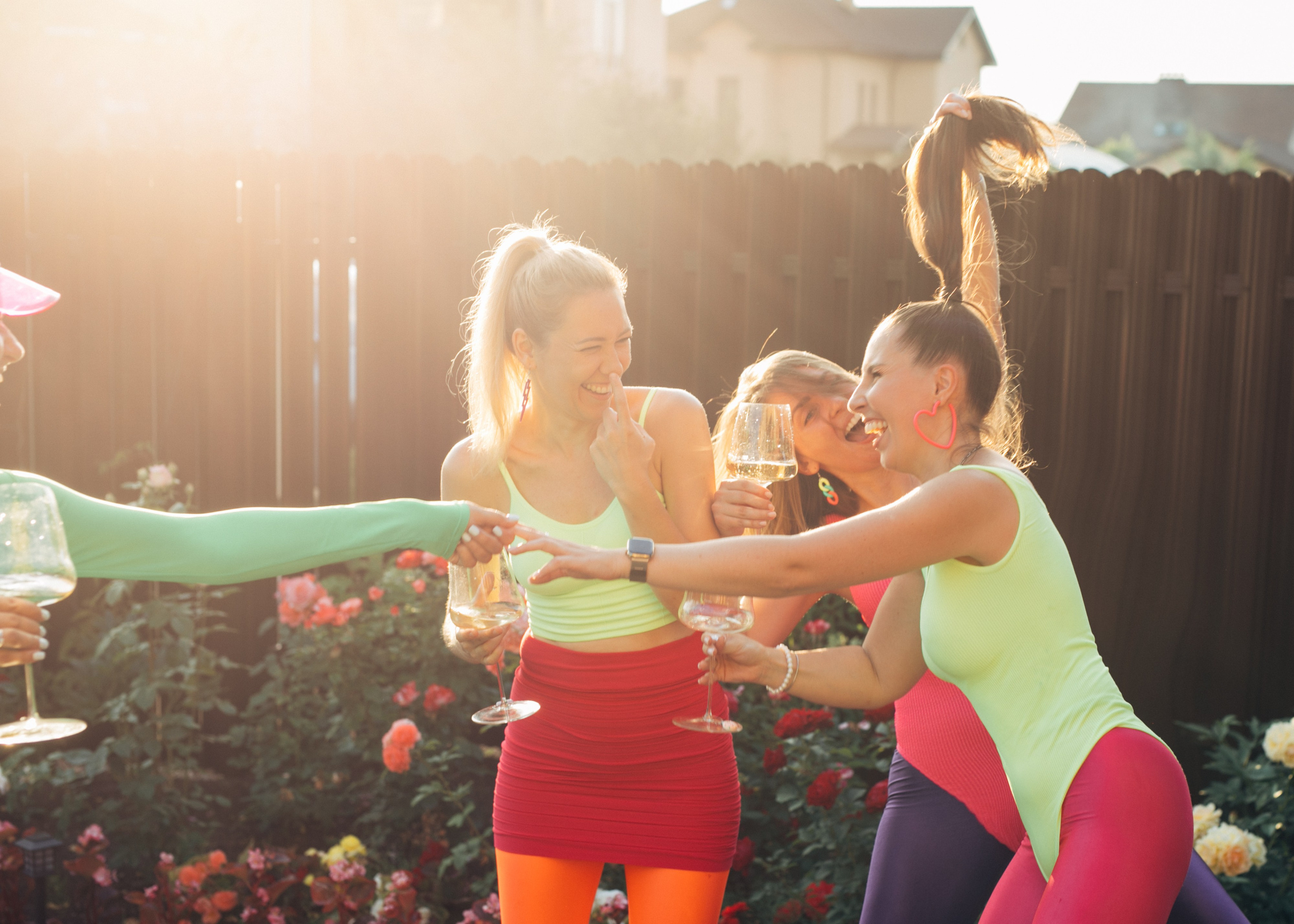 Анонс: GIRLS GIRLS GIRLS. Фотограф Наташа Румянцева