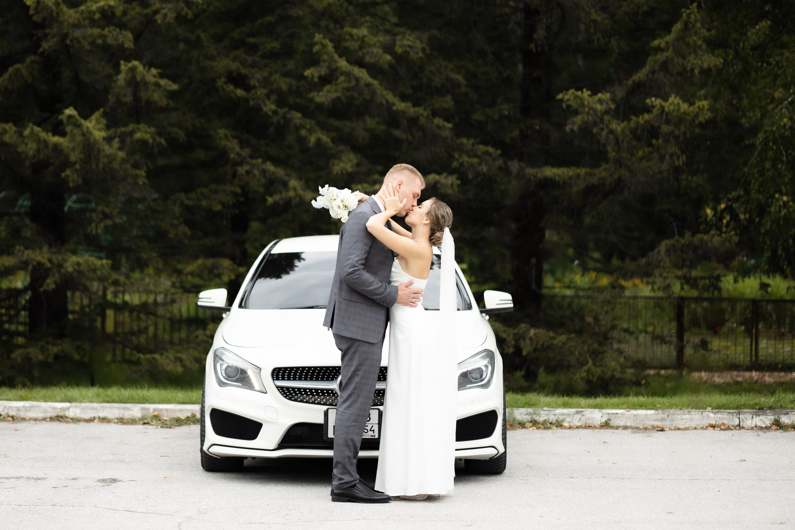 Свадебный фотограф Новосибирск. Свадебный и портретный фотограф в Новосибирске Любовь Исакова