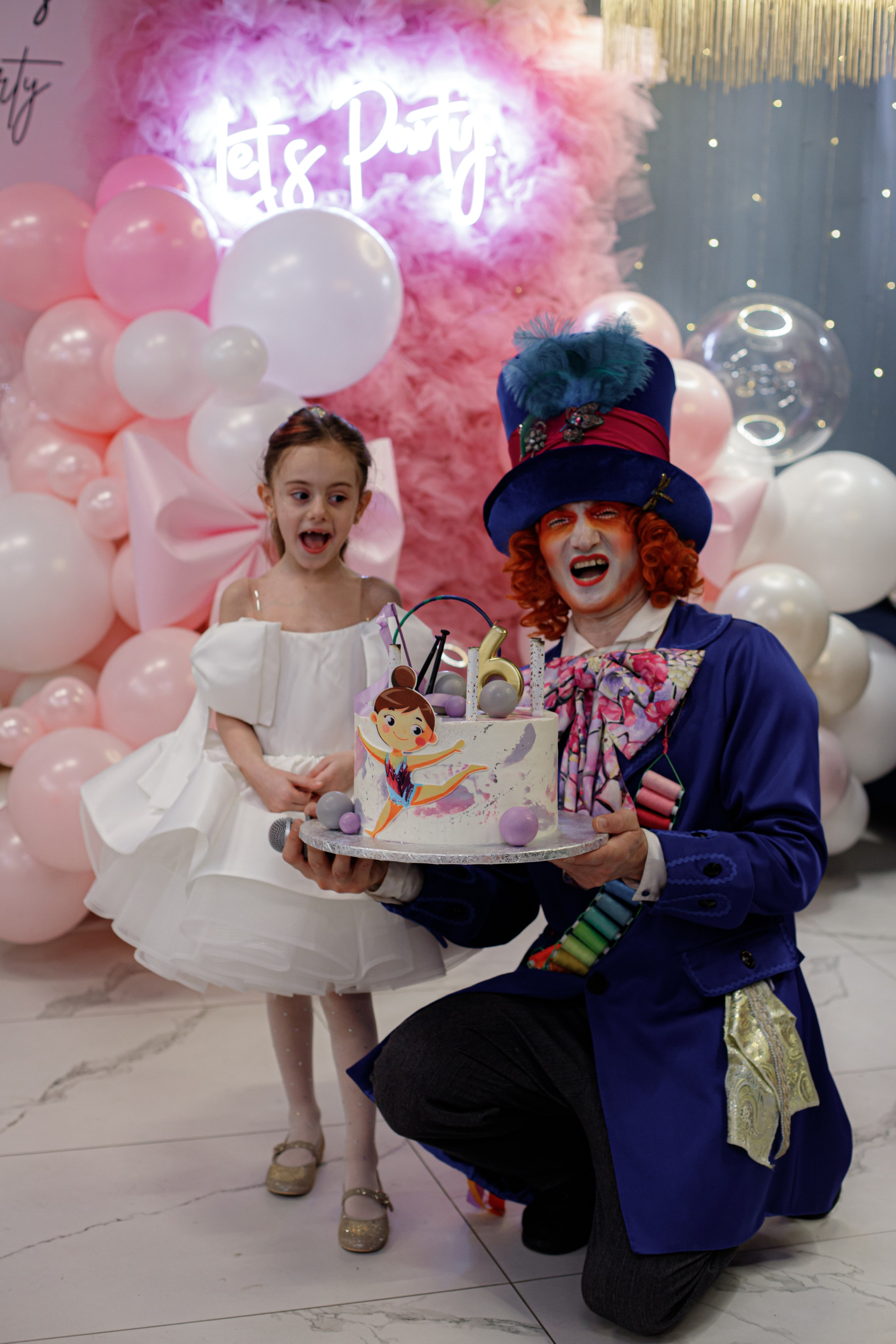 ASIA'S BIRTHDAY PARTY. Photokarish