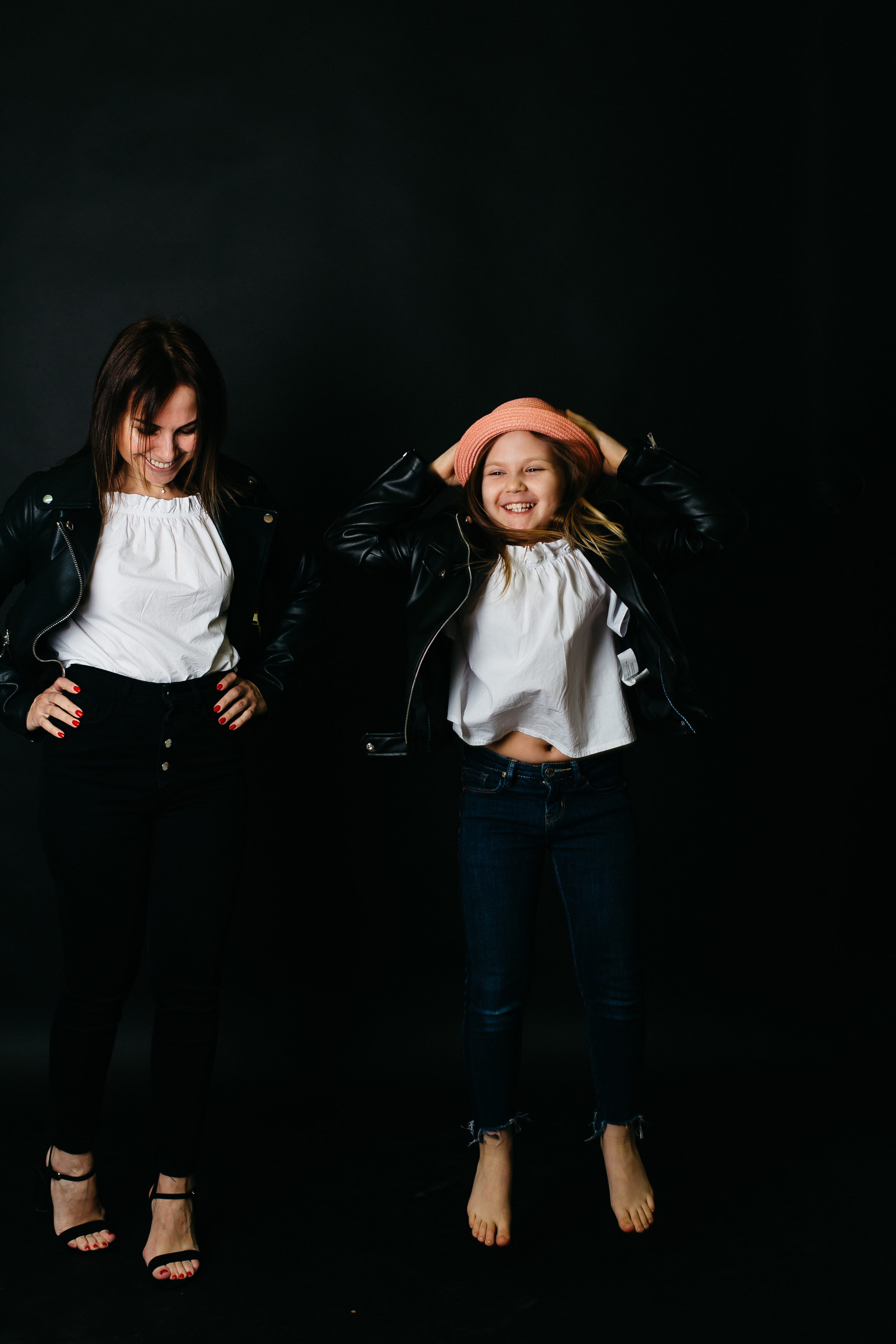 Нам скучно вдвоем никогда не бывает. Душевный фотограф Ваших самых ярких событий Марина Погребняк