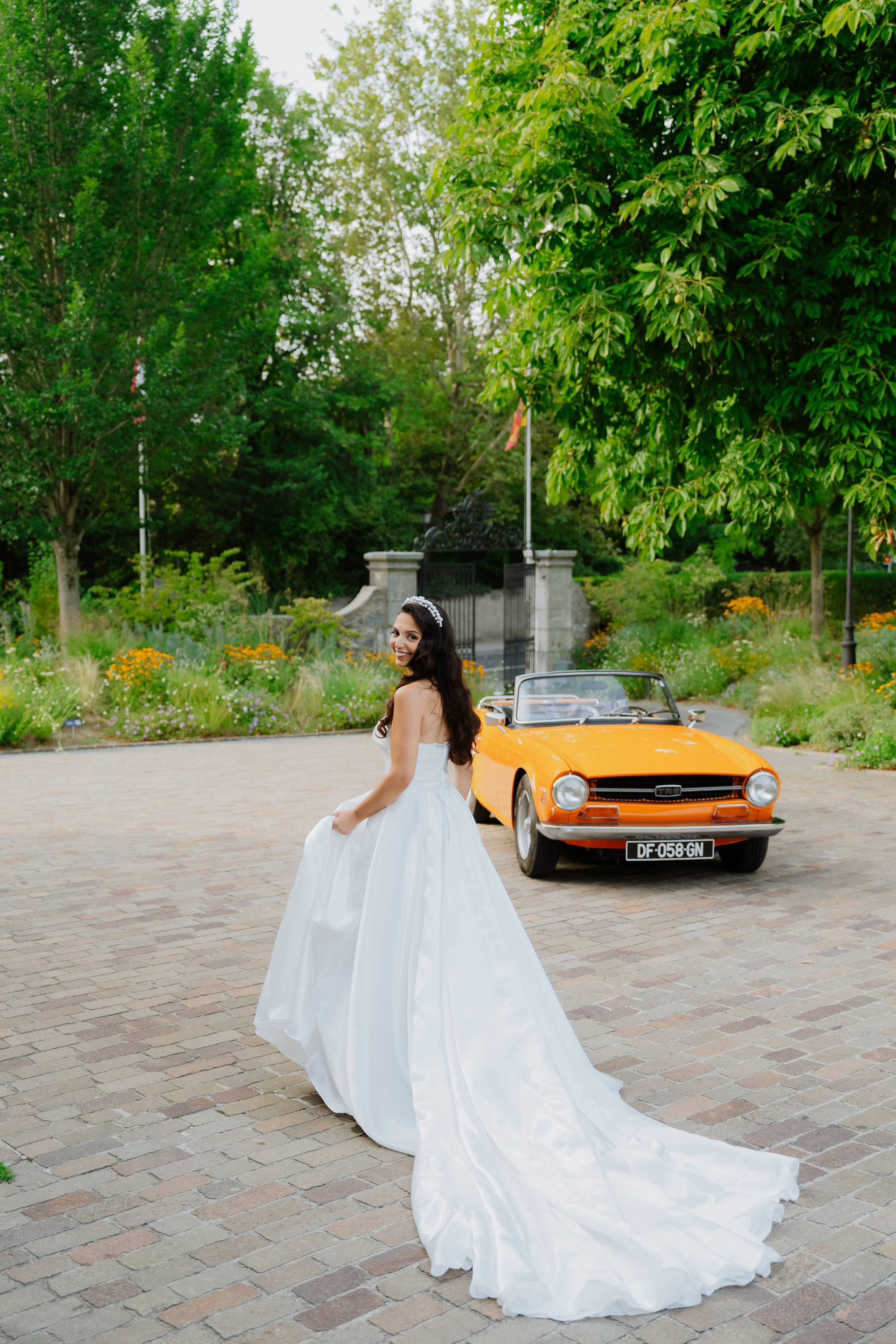 Wedding Photographer Switzerland Geneva Europe. Professional Wedding Photographer Geneva & Romande Switzerland | Tanya Creator