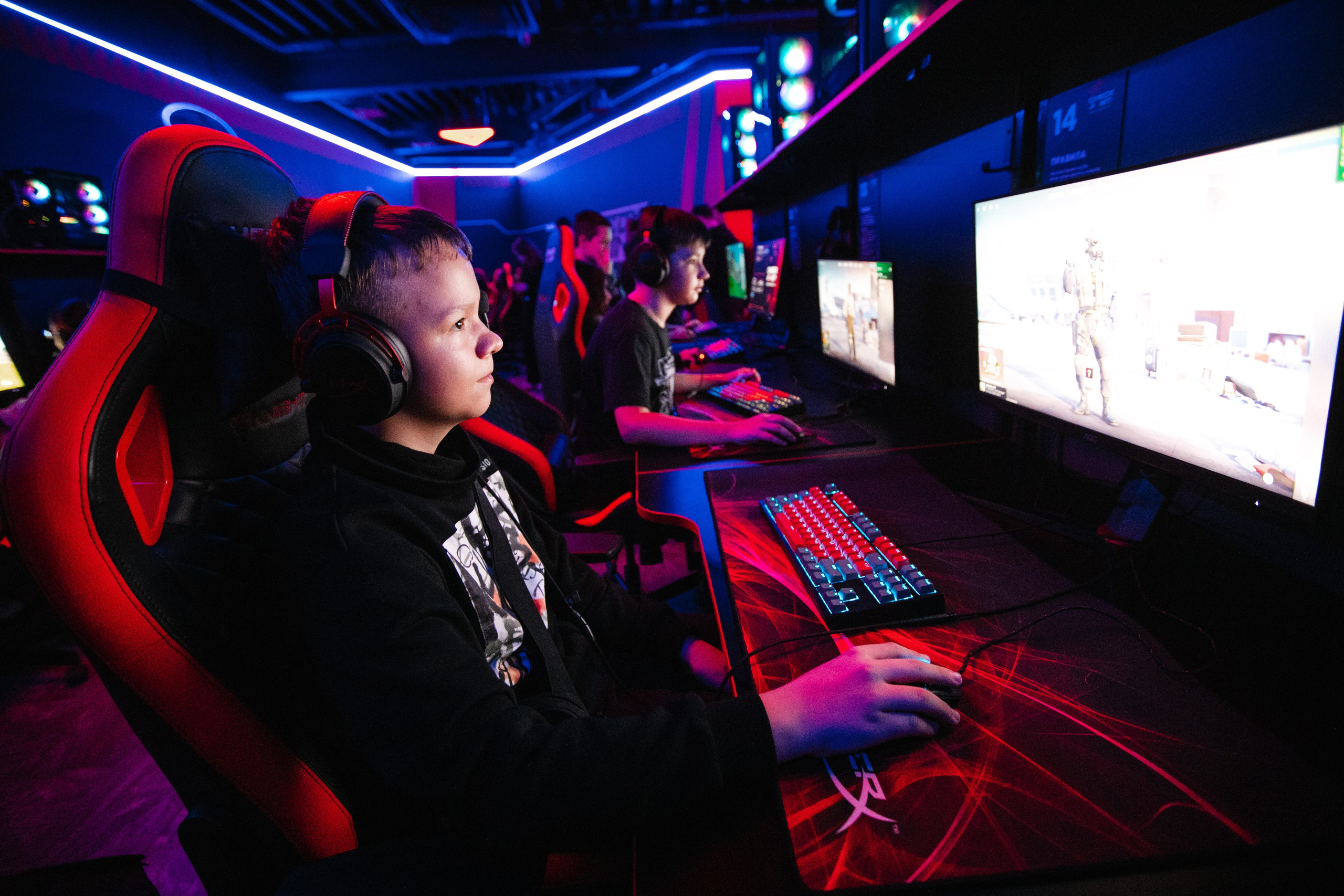 Открытие клуба Checkpoint 2. Роман Урумбаев фотограф Нижневартовск