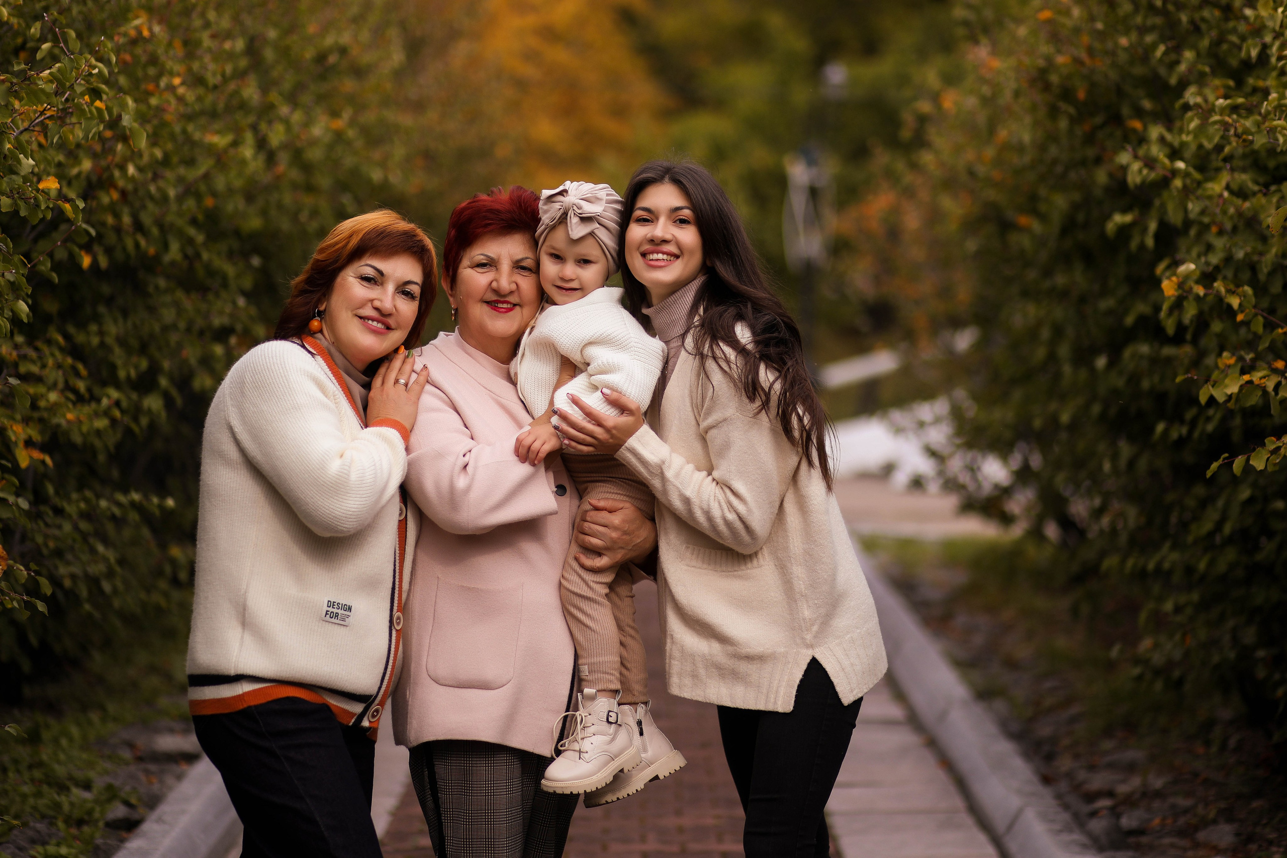 Прогулка с прекрасными девочками. ФОТОГРАФ ХАБАРОВСК АНАСТАСИЯ РАЧЕНКОВА