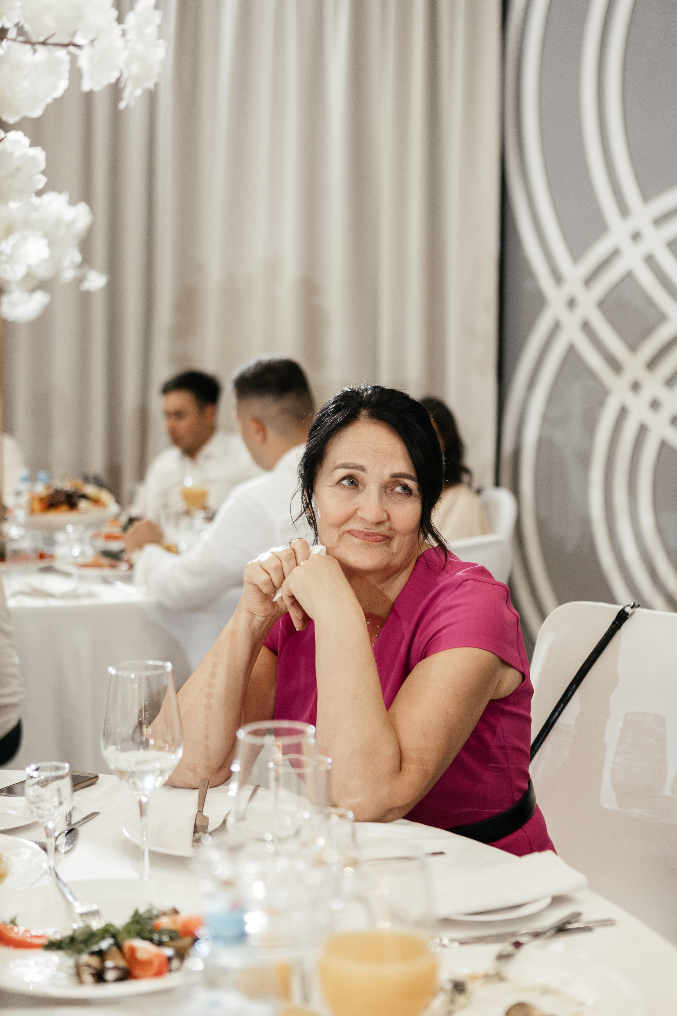 Свадебный фотограф Уфа — Руслан ГабдлисламовЖивые эмоции, красивые кадры, воспоминания на всю жизнь.Работаю по всей Республике Башкортоста. Свадебный фотограф Уфа Руслан Габдлисламов