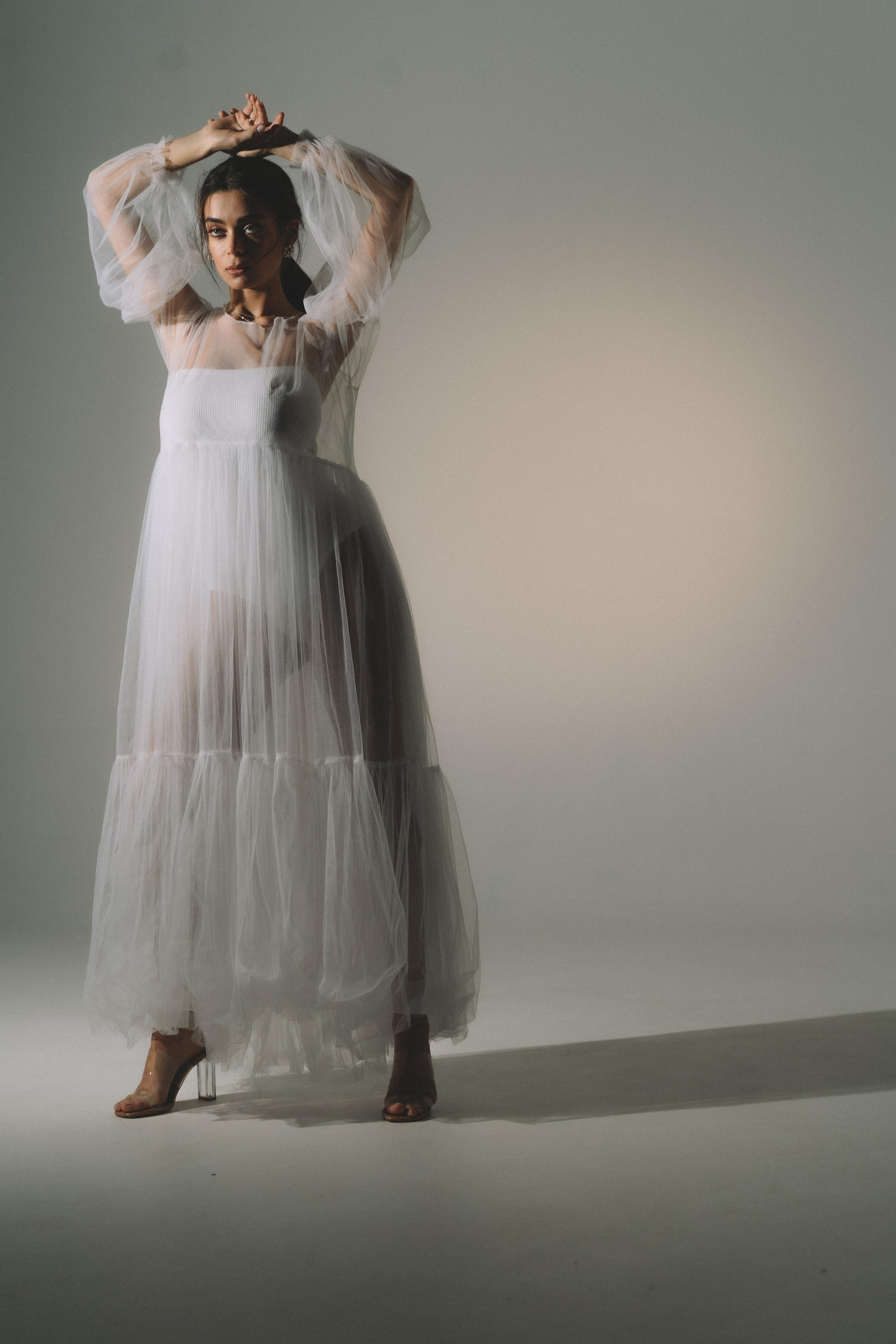 Камилла. Привет, меня зовут Эмилия. Сниму кино о тебе