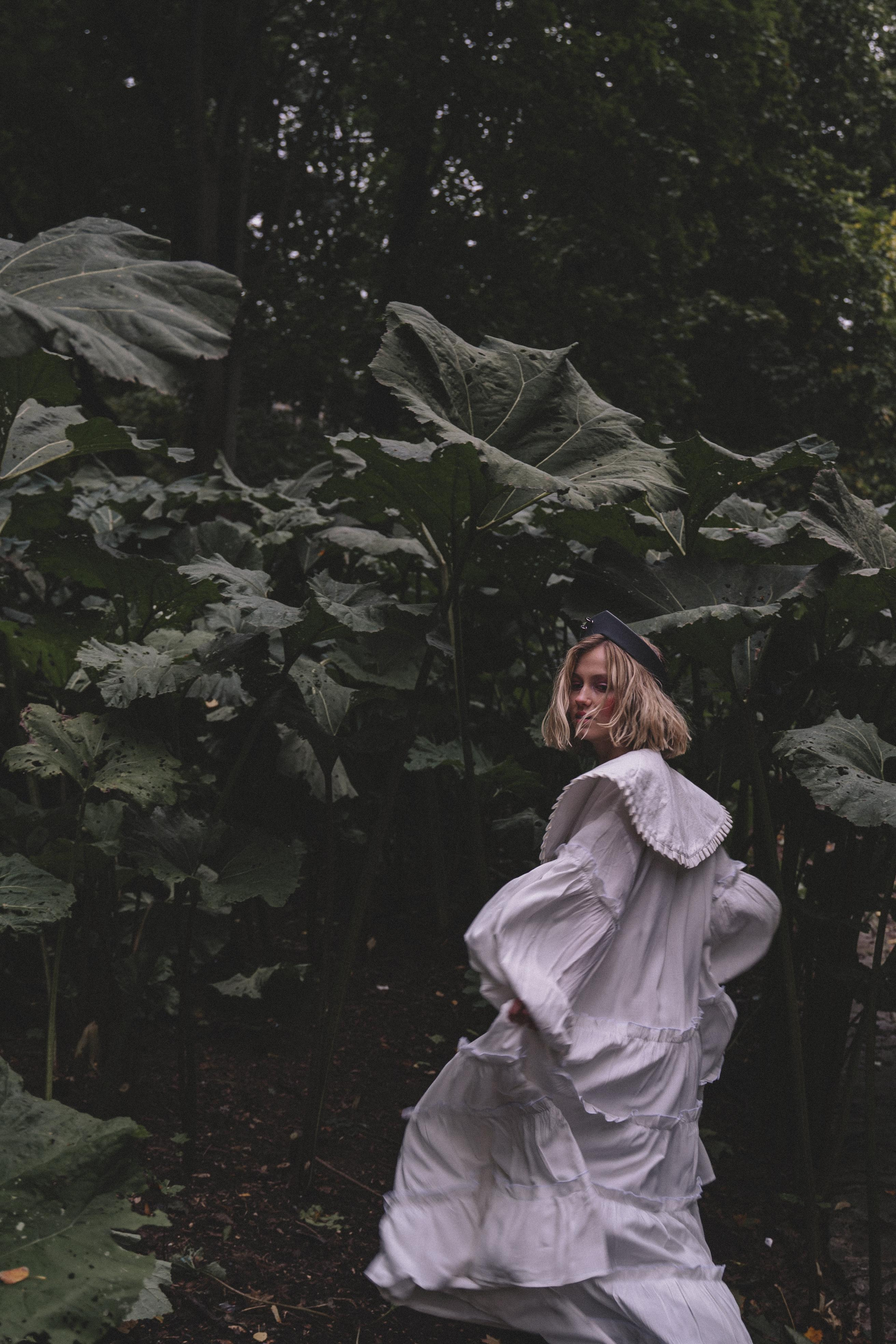 Ира. Привет, меня зовут Эмилия. Сниму кино о тебе