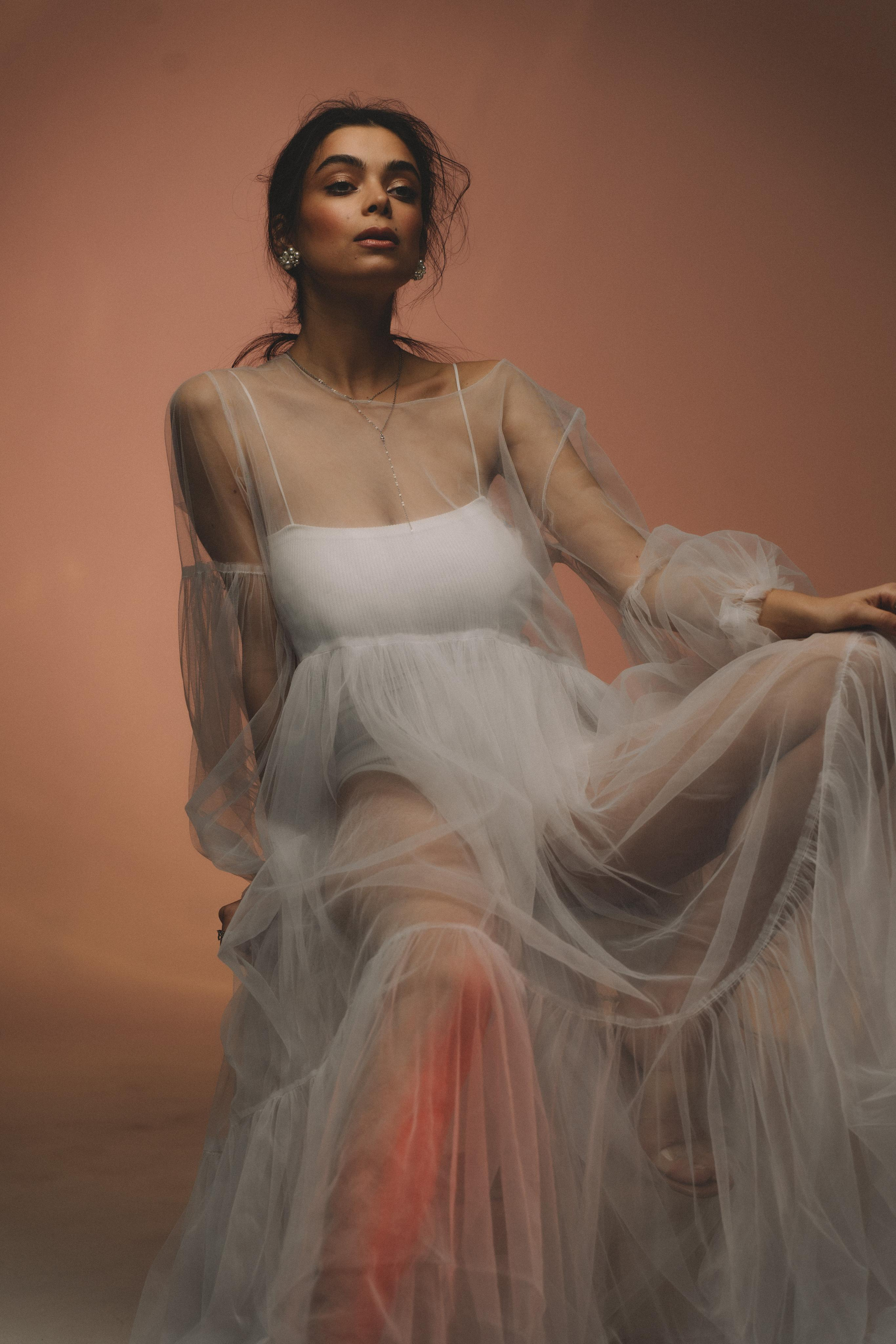 Камилла. Привет, меня зовут Эмилия. Сниму кино о тебе