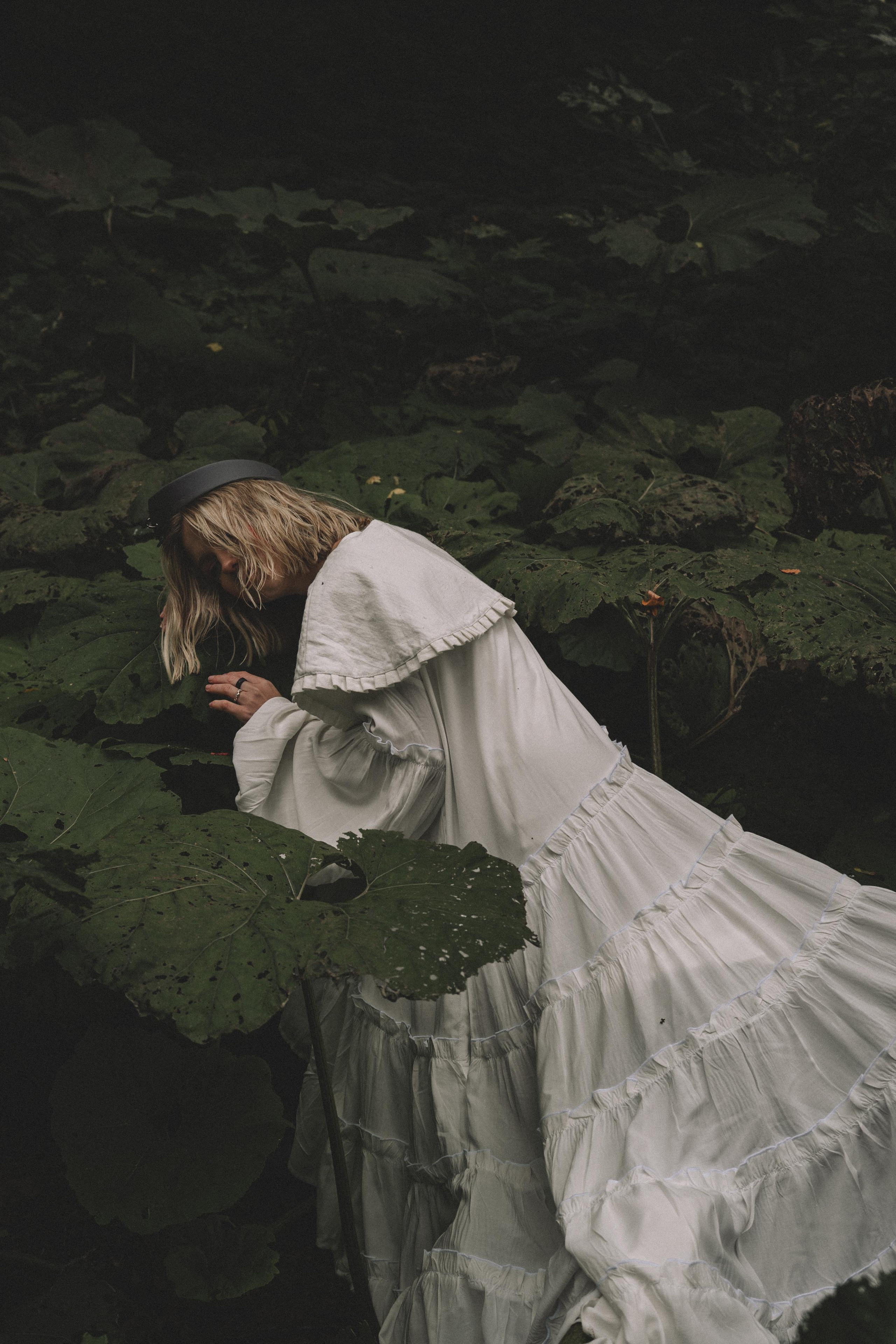 Ира. Привет, меня зовут Эмилия. Сниму кино о тебе