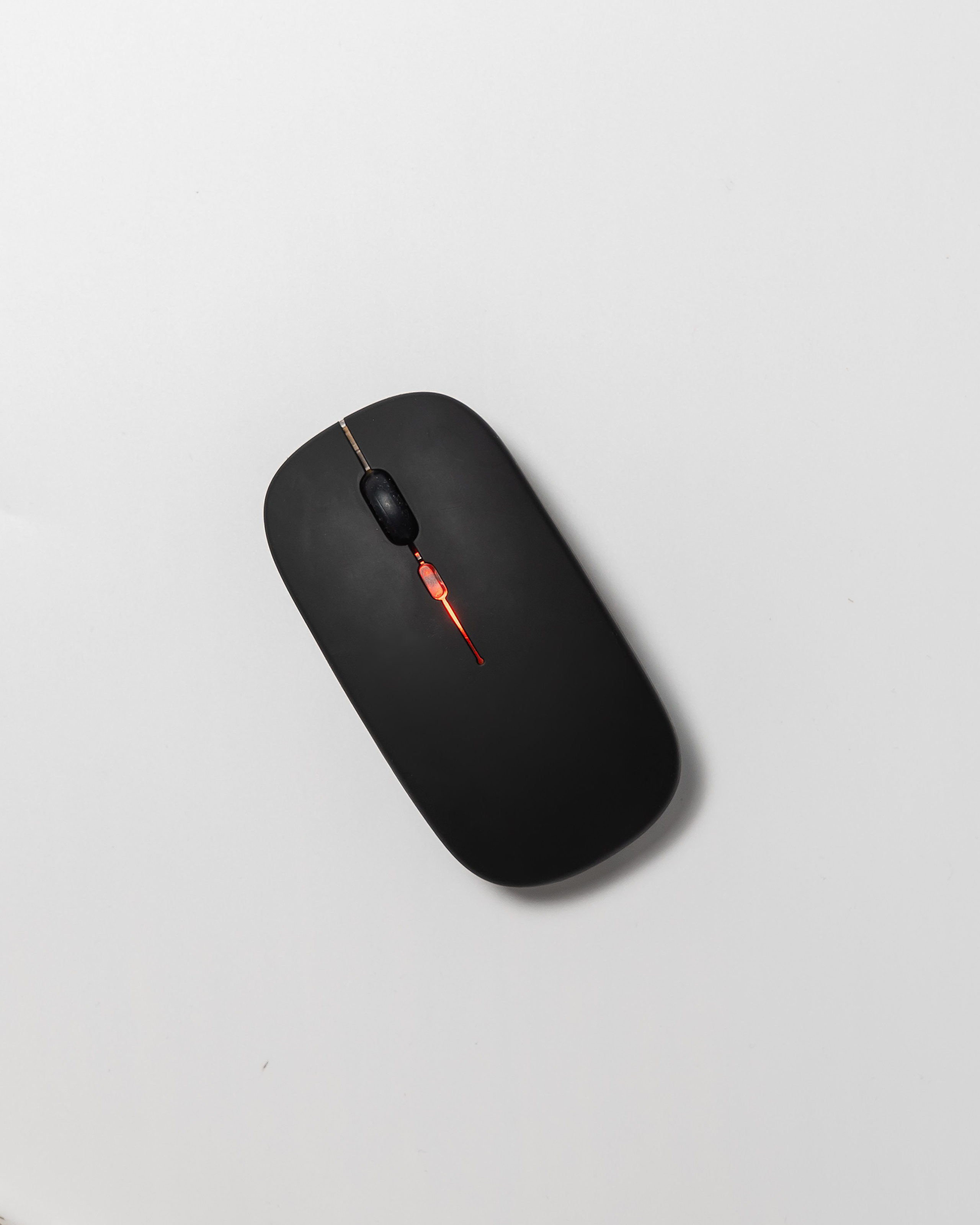 WB: Клавиатуры и чехлы. Фотограф и видеограф в Улан-Удэ: Аюна Габагуева и Артём Шаханов