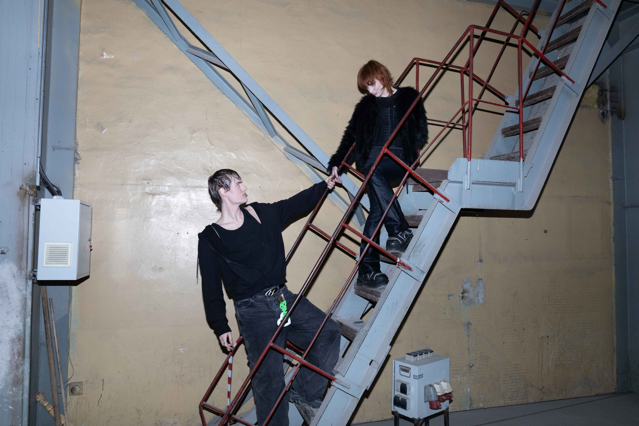 Auxi Backstage. VICTORIA SHU