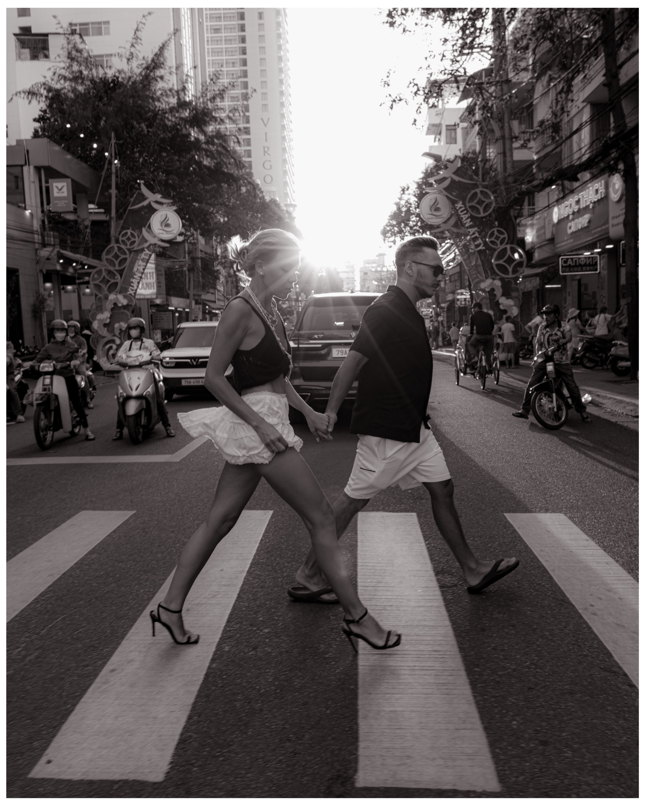 Rasilya and Ildar. An hour before sunset. Portrait photographer Nha Trang | Julia Meshanina