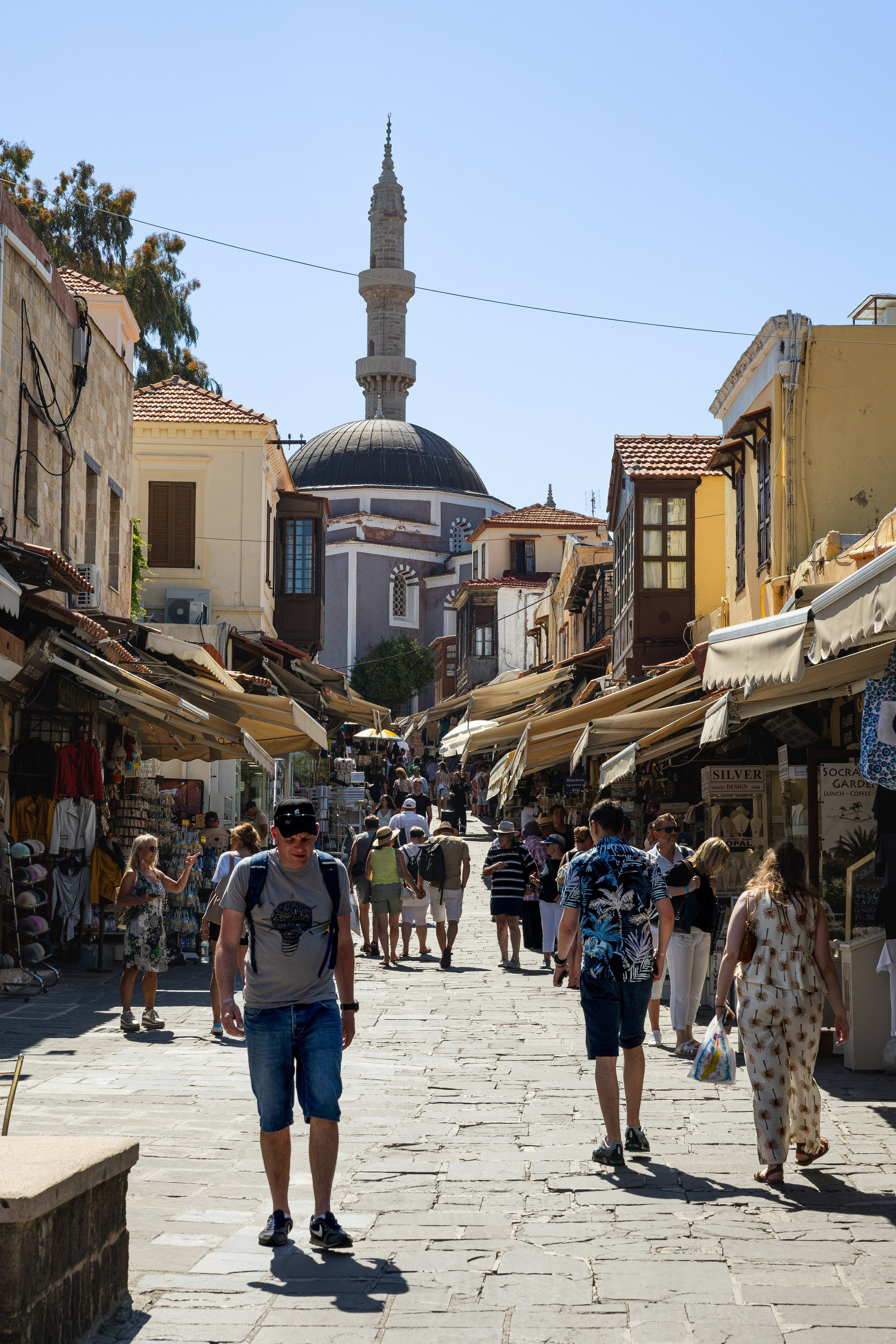 Родос. Фото департамент круизного лайнера Астория Гранде