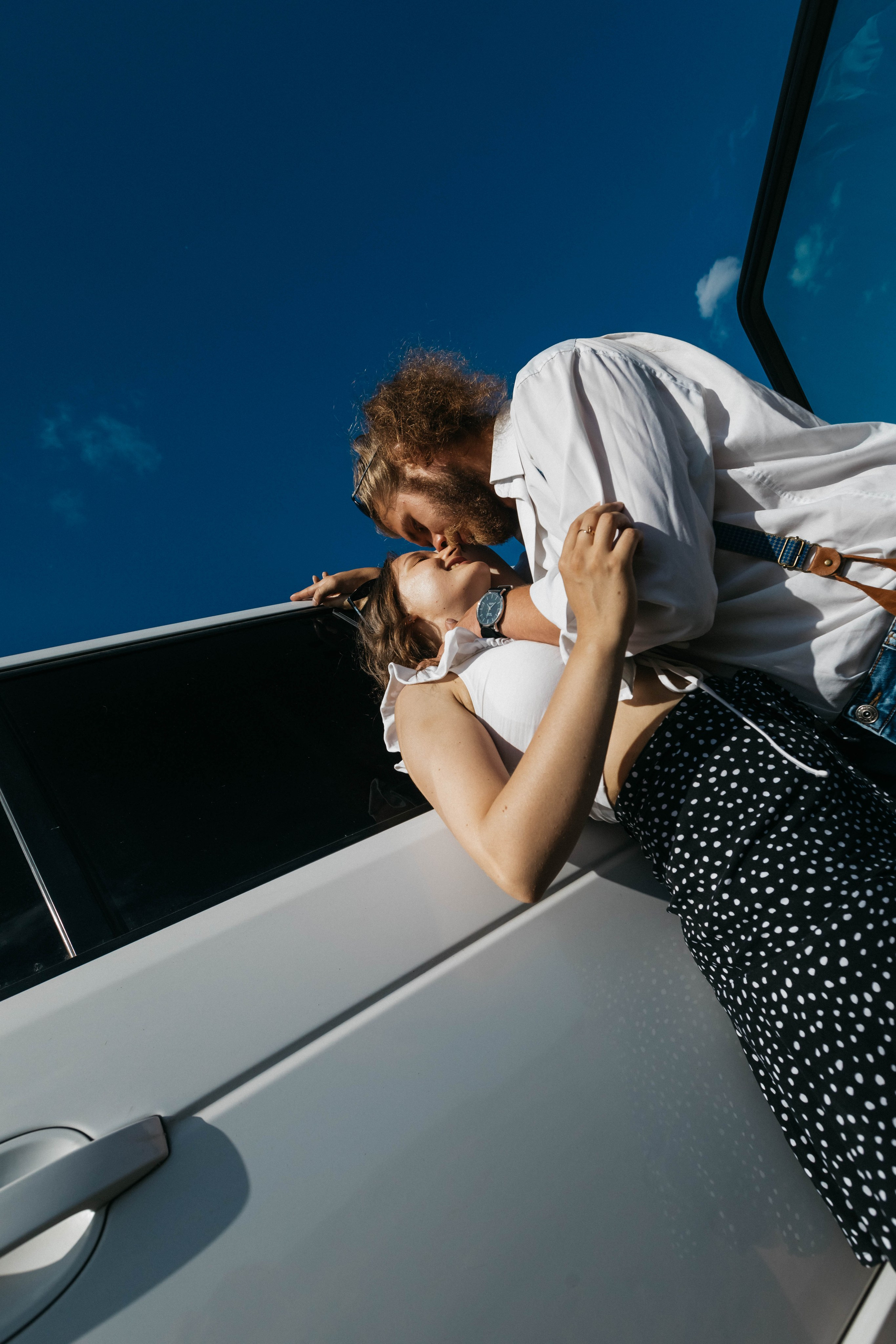 Кристина Владимир и Рада. Главная