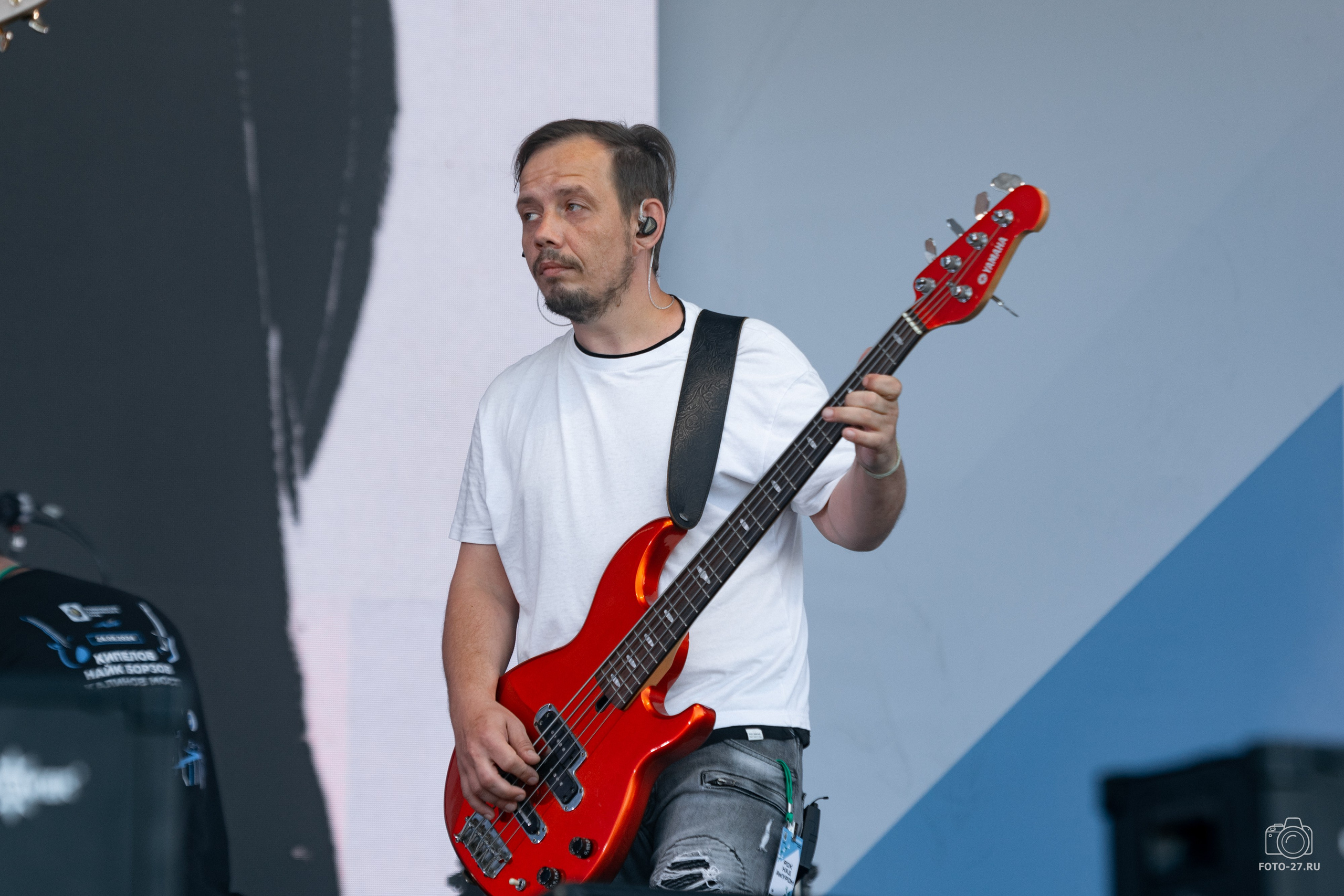 Антон Курдюмов фотограф в Хабаровске Рина Курдюмова фото27 foto27 Антон Дорофеев репортажный репортаж документалист Тони и Рина фотосоздатели ПаПаРоК Рок над Амуром 2024 фестиваль Хабаровск