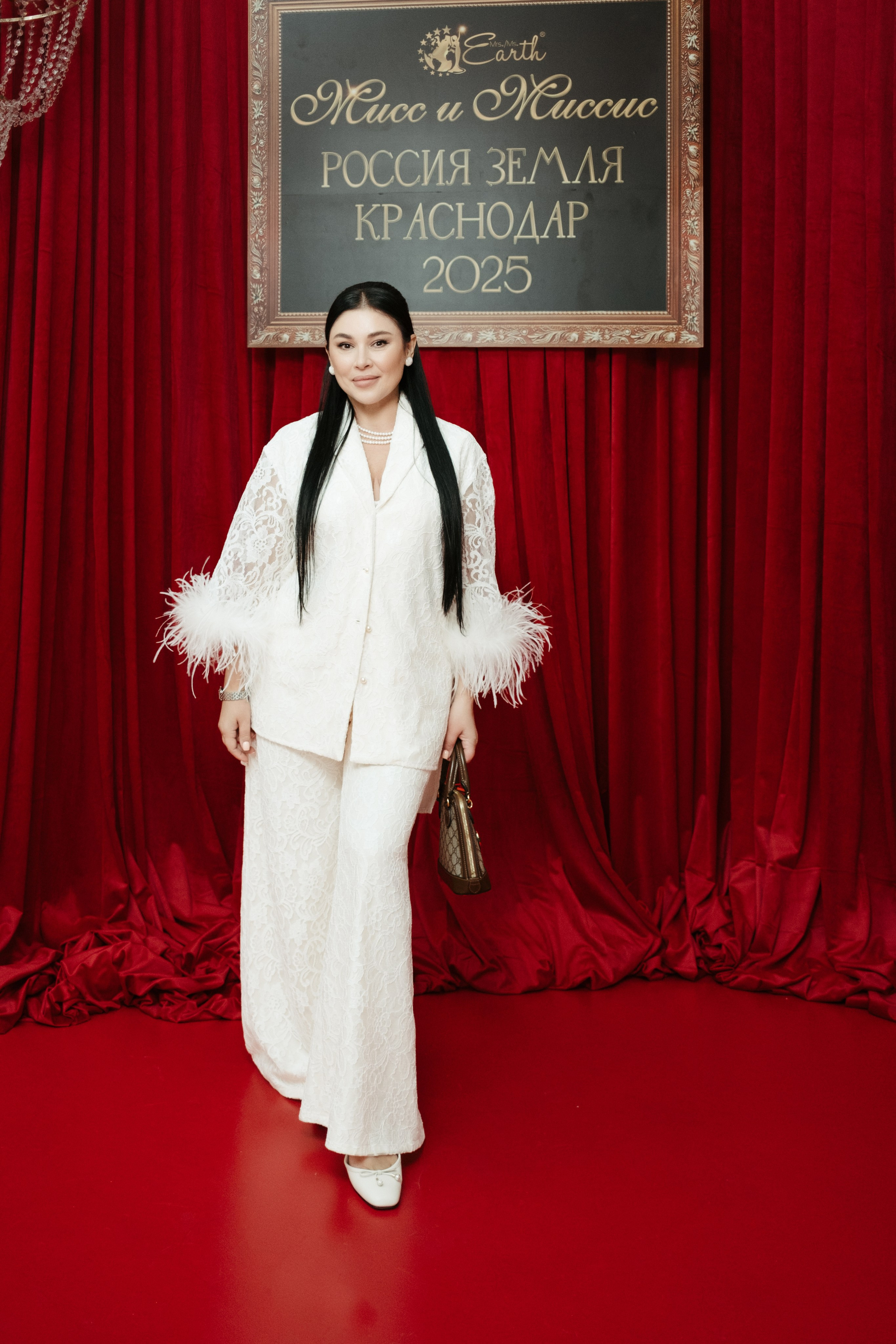 Мисс и Миссис Россия Земли Краснодар 2025. Свадебный и репортажной фотограф Денис Ожигин в Краснодаре и Краснодарском крае
