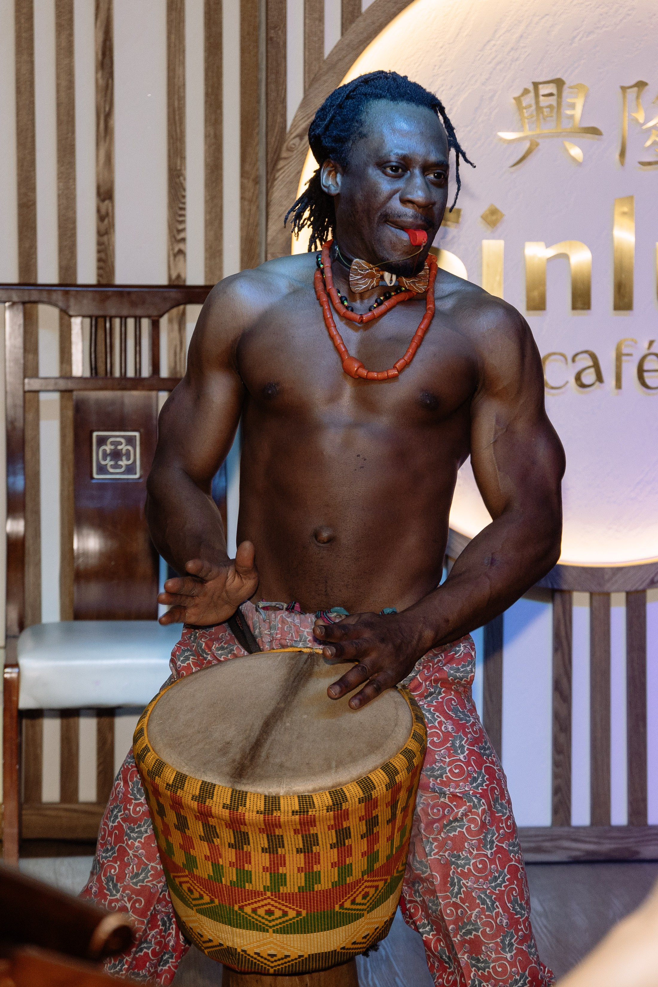 Вечеринка в кафе Sinlun. Фотограф Юлия Мальцева