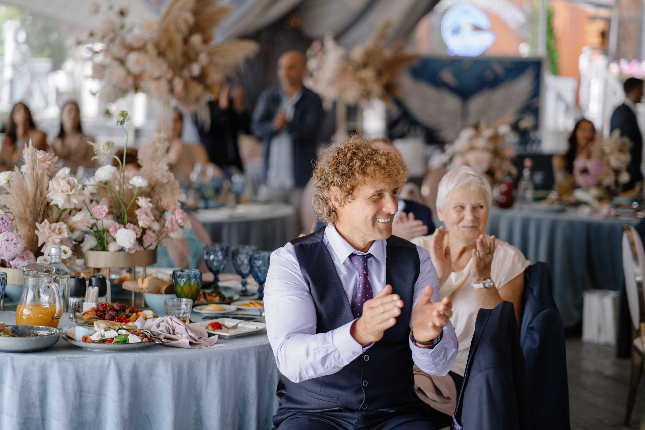 Выездная регистрация свадьбы в ресторане River Club Moscow. Свадебный и семейный фотограф в Москве Светлана Зоткина