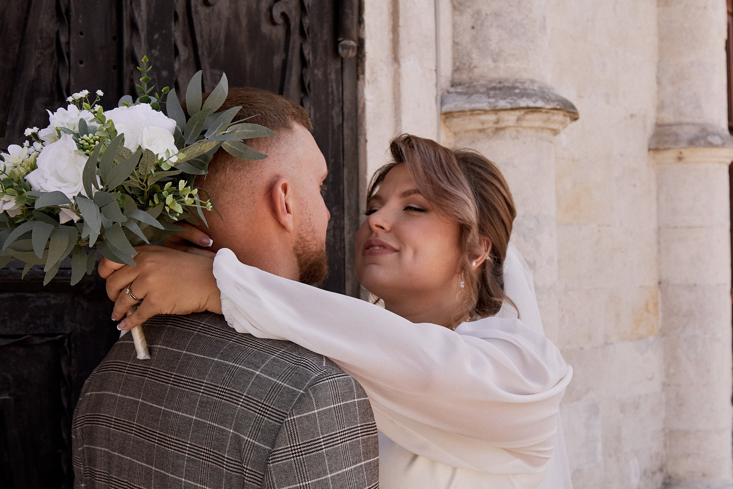 Алевтина и Дмитрий. Владимирский храм. Фотограф лавстори Москва/МО Приятелева Ангелина