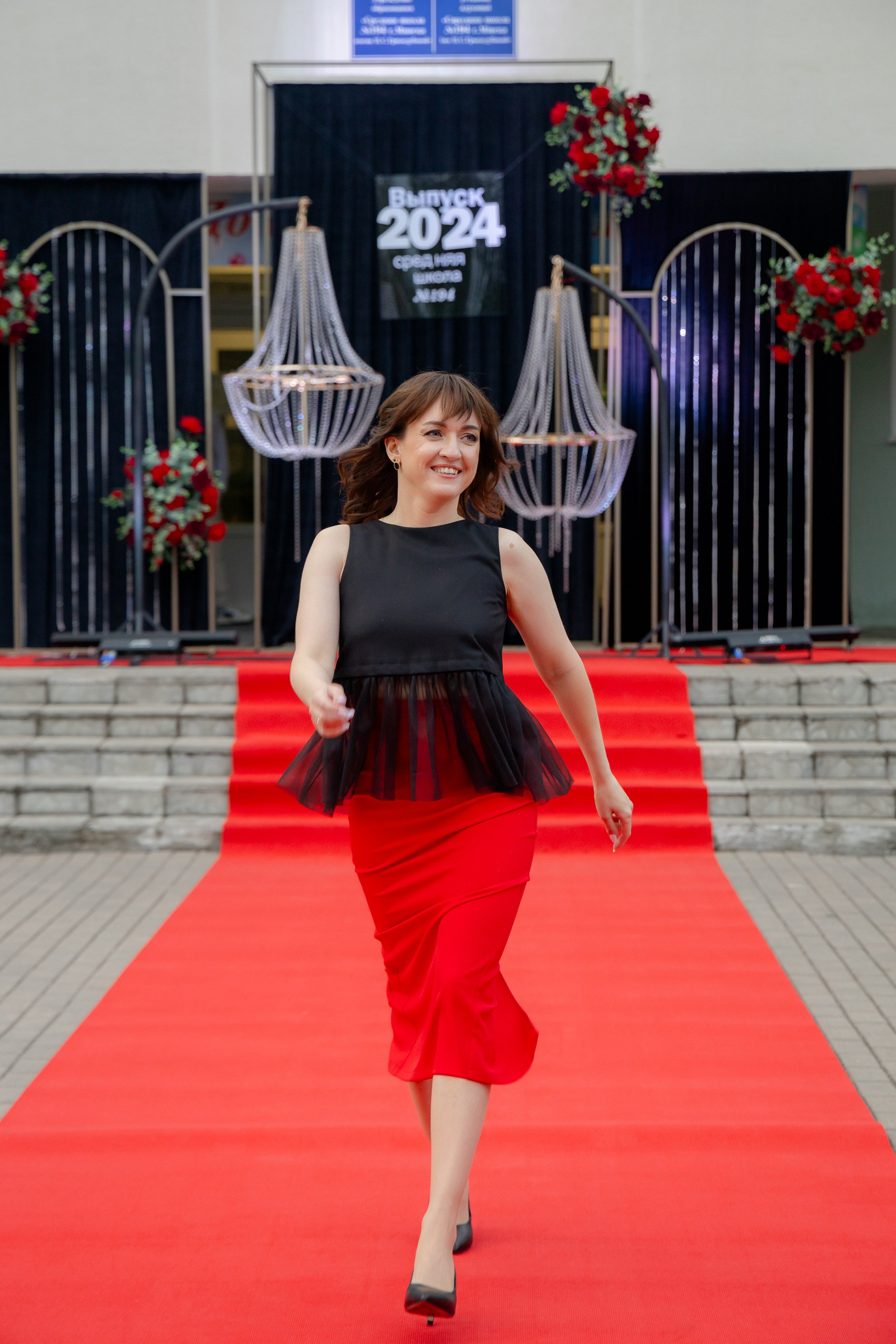 Школьный выпускной 2024 год в Соколе (Минск). Свадебный фотограф в Минске/Беларуси Сергей Спиридонов