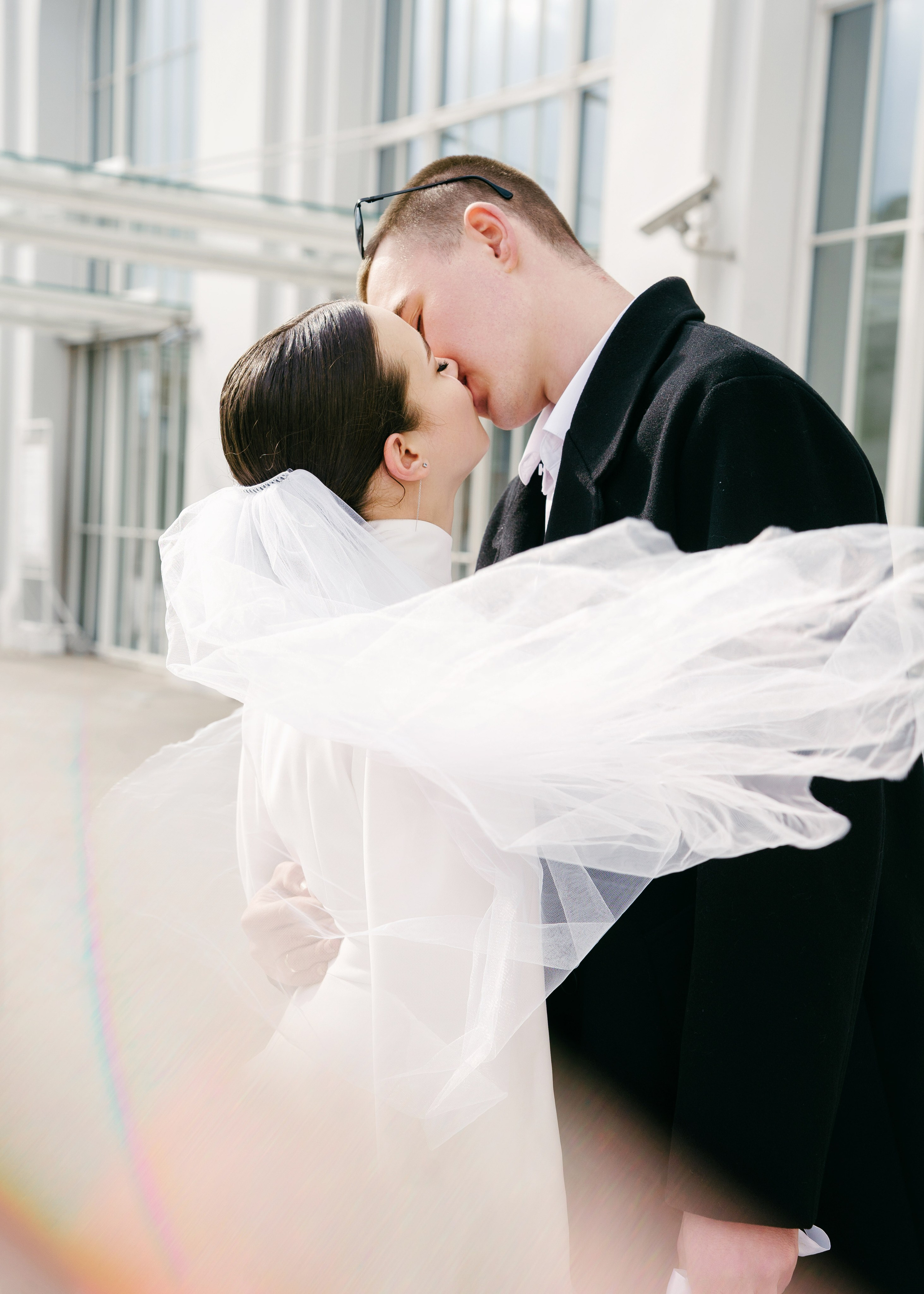 Екатерина и Никита. ЗАГС и прогулка. Фотограф и видеограф в Москве и Московской области Мария Вишня