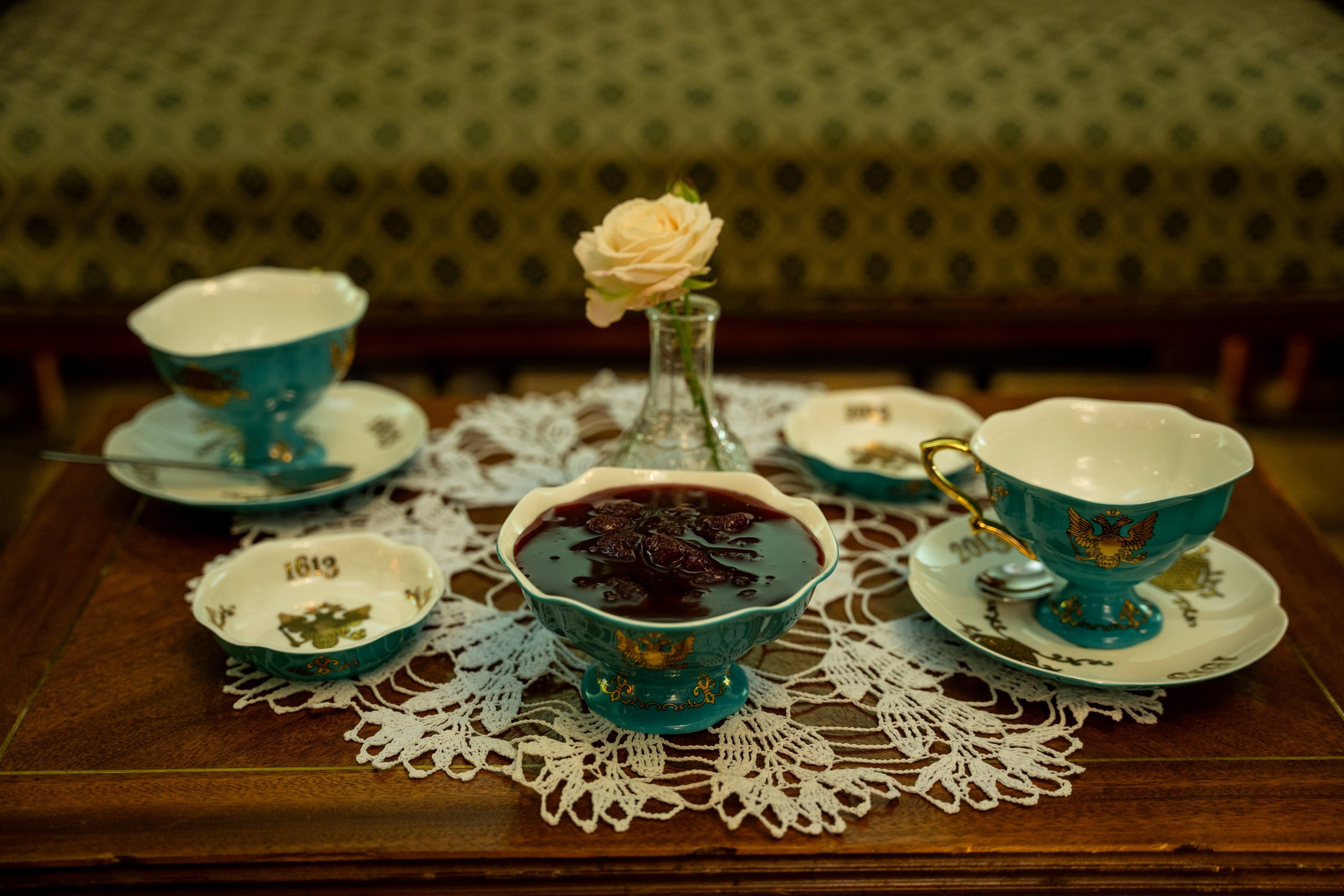 Юбилей в доме Смирнова. Kirillova Studio — мастерская декора и событий Юли Кирилловой