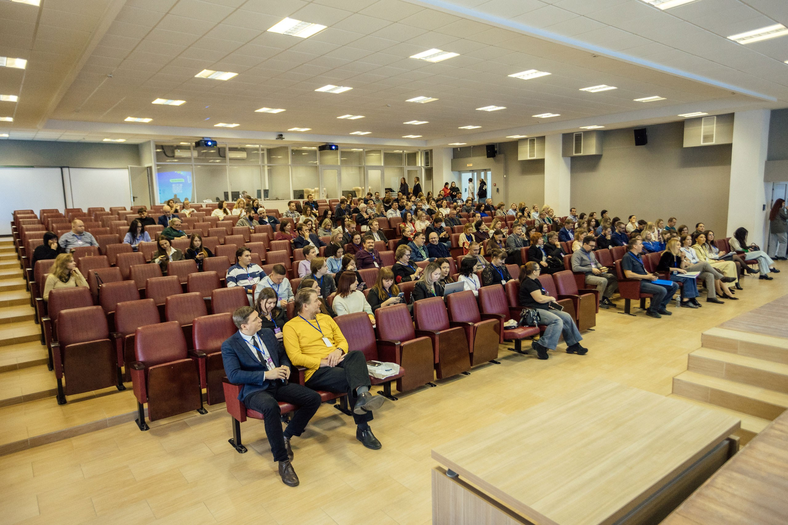 Съёмка репортажа — Конференция о бизнесе для бизнеса «Траектория 25». Фотограф для бизнеса. Павел Козырь