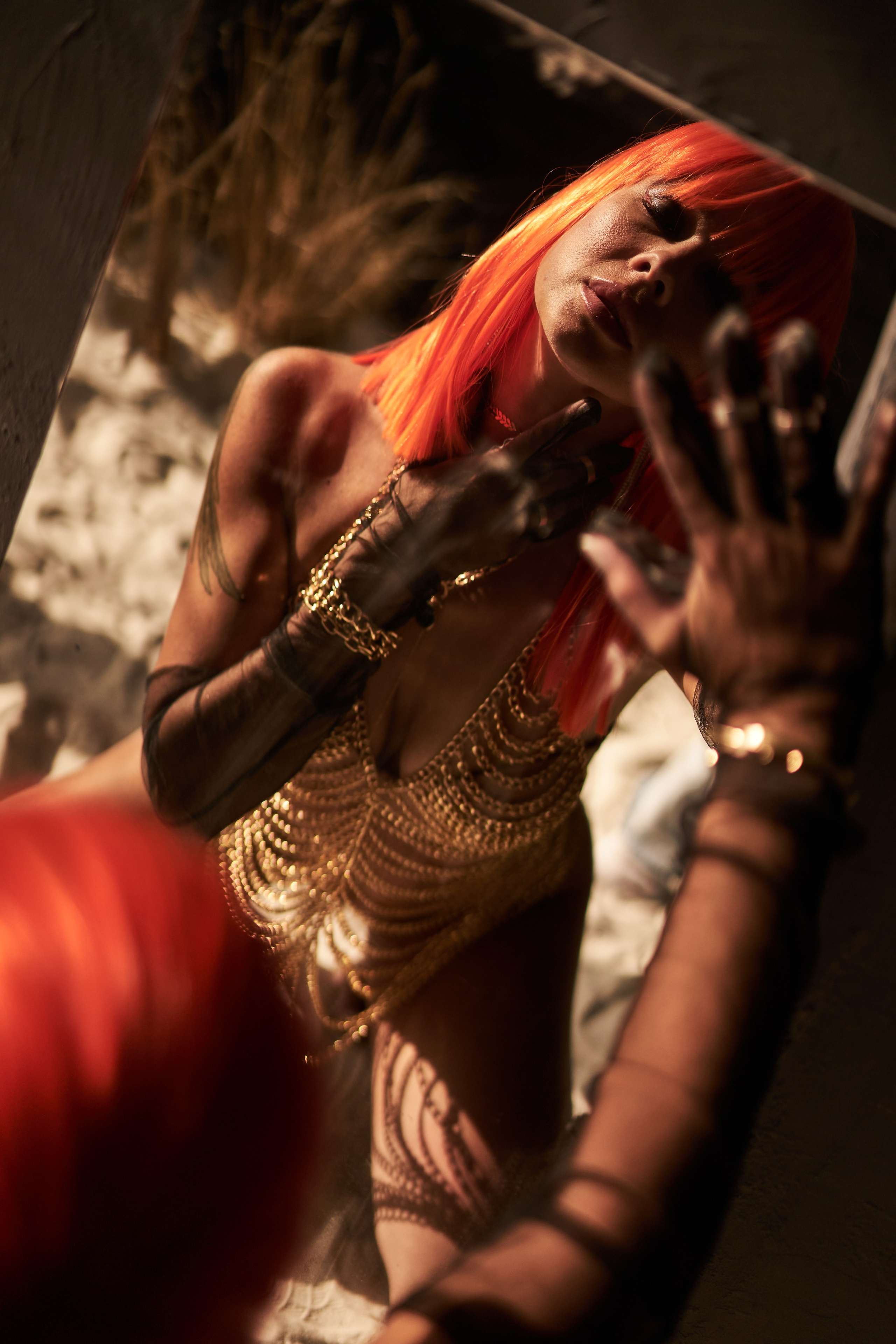 Будуарная фотосессия в студии с змеями. Фотограф Екатеринбург Кокшарова Александра