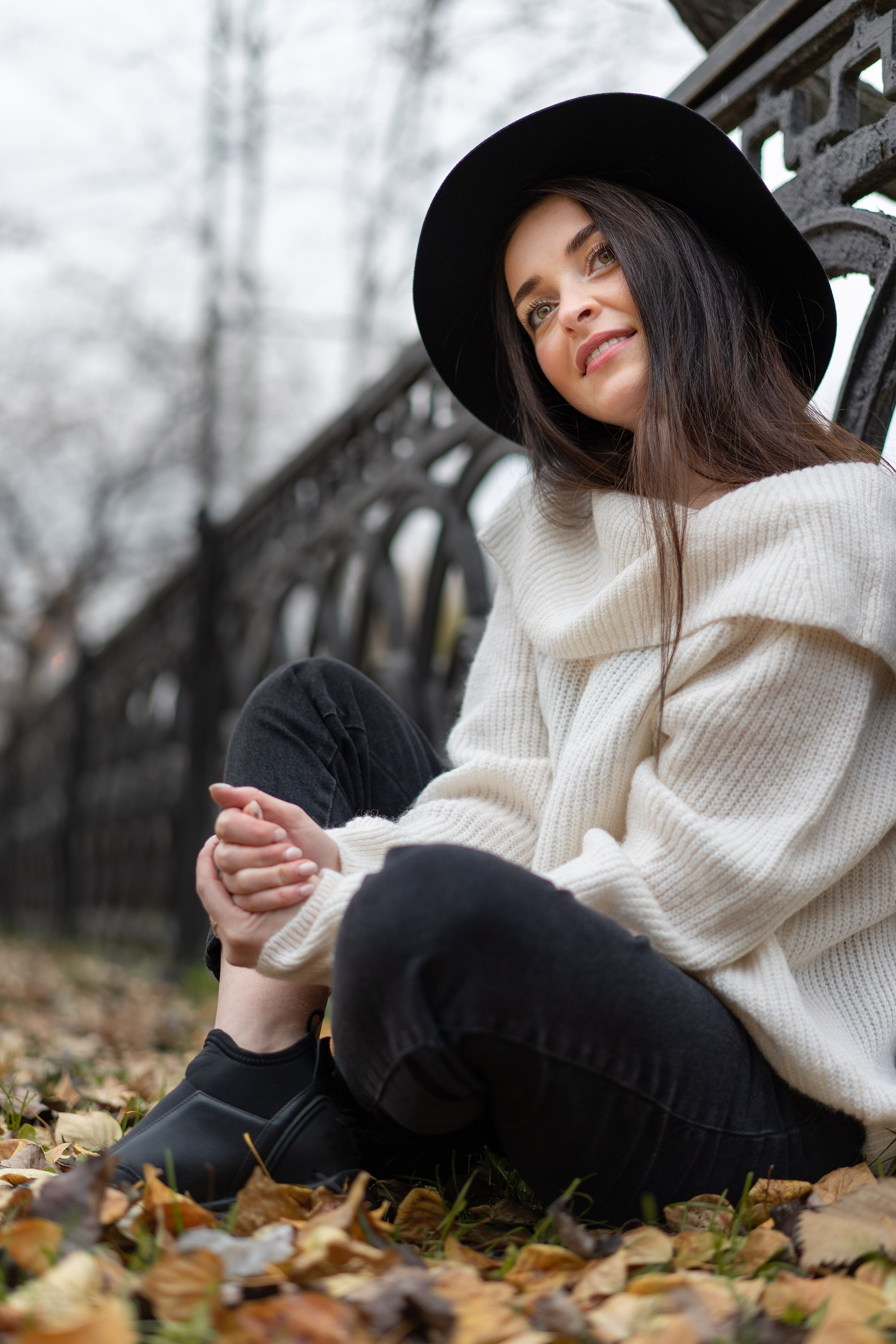 Портретная фотосессия на улице осенью. Фотограф Екатеринбург Кокшарова Александра