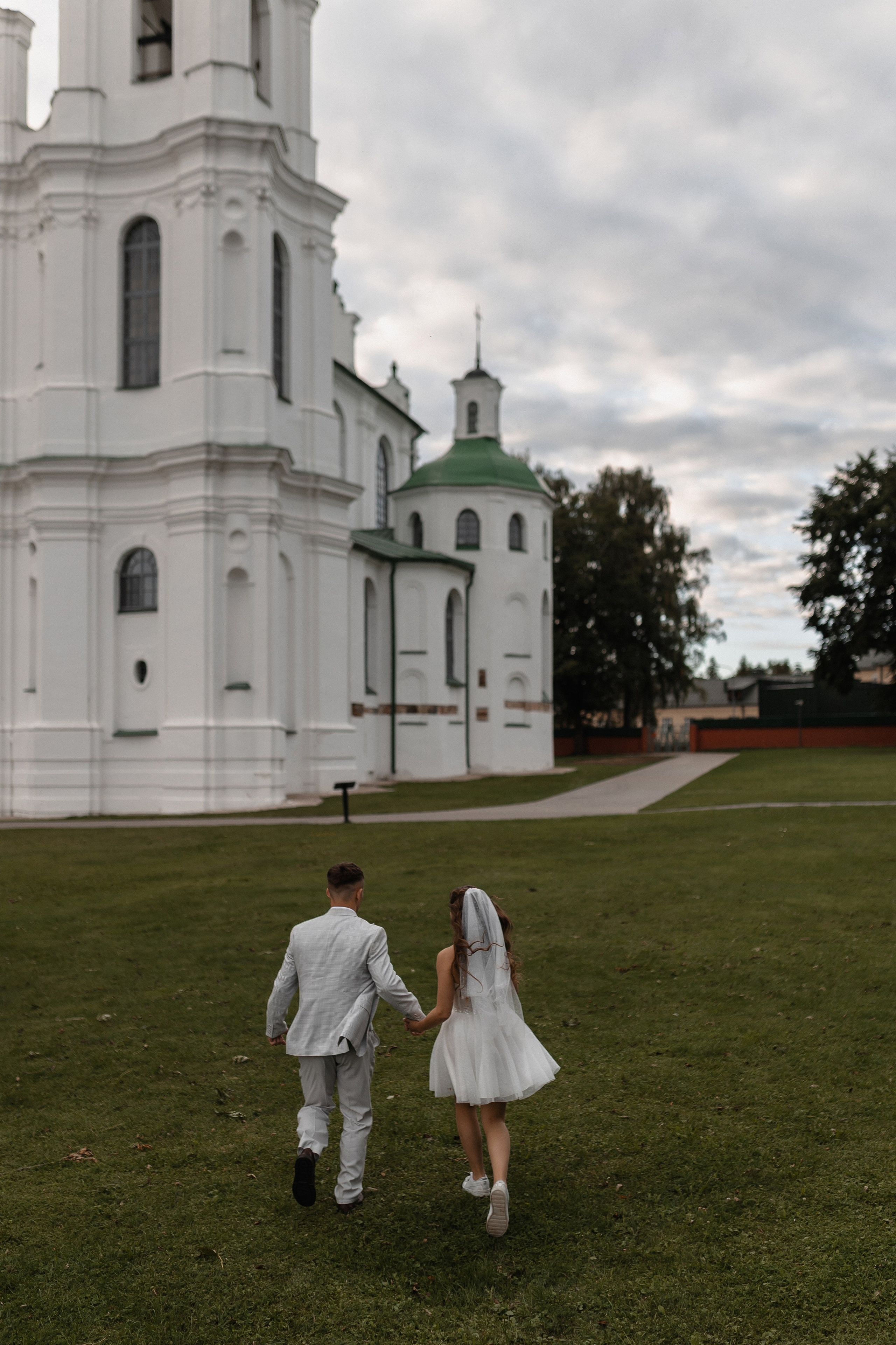 Диана и Богдан. Свадебный фотограф Елена Ловцевич