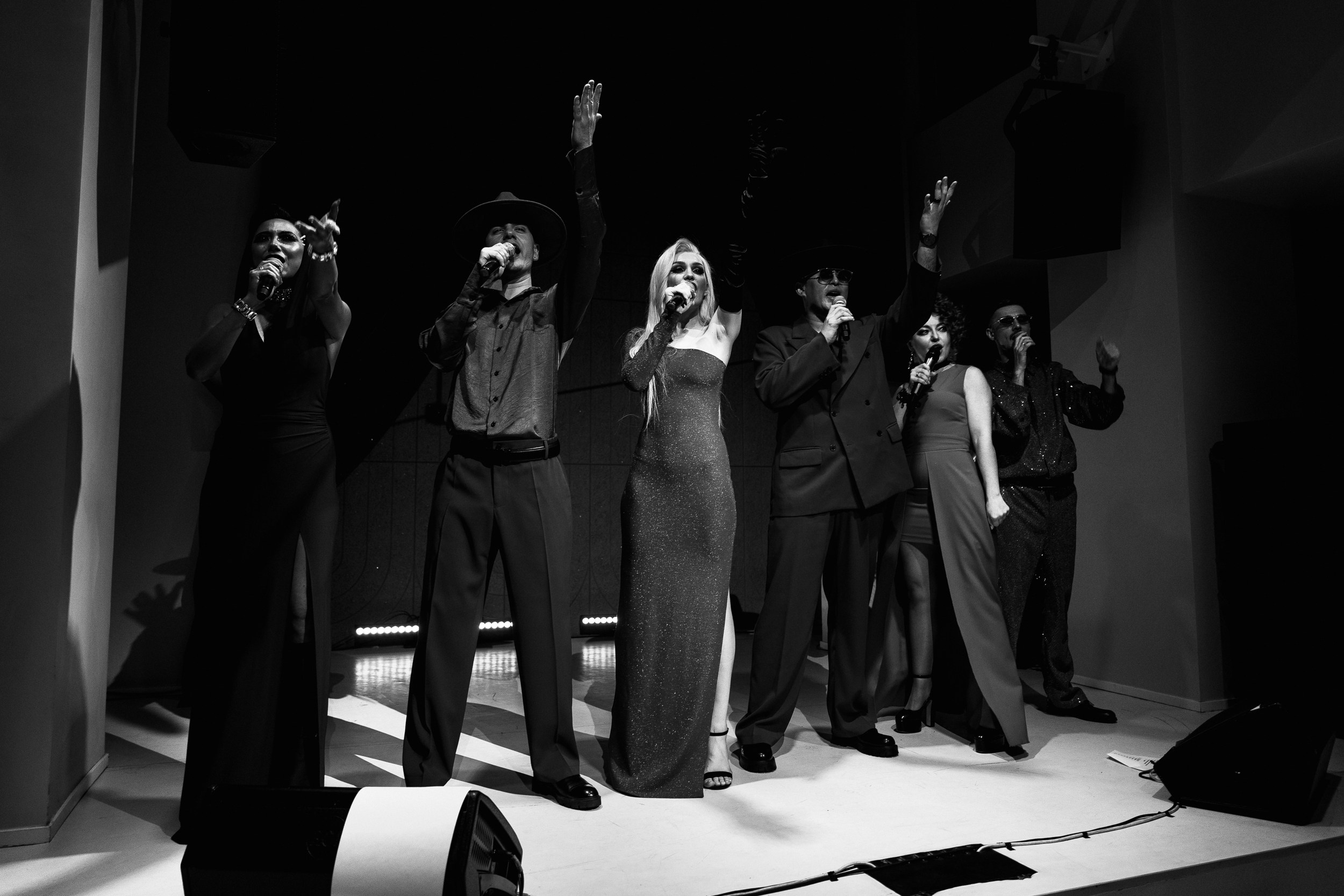 BIG GALA CONCERT. BENUAR Restaurant