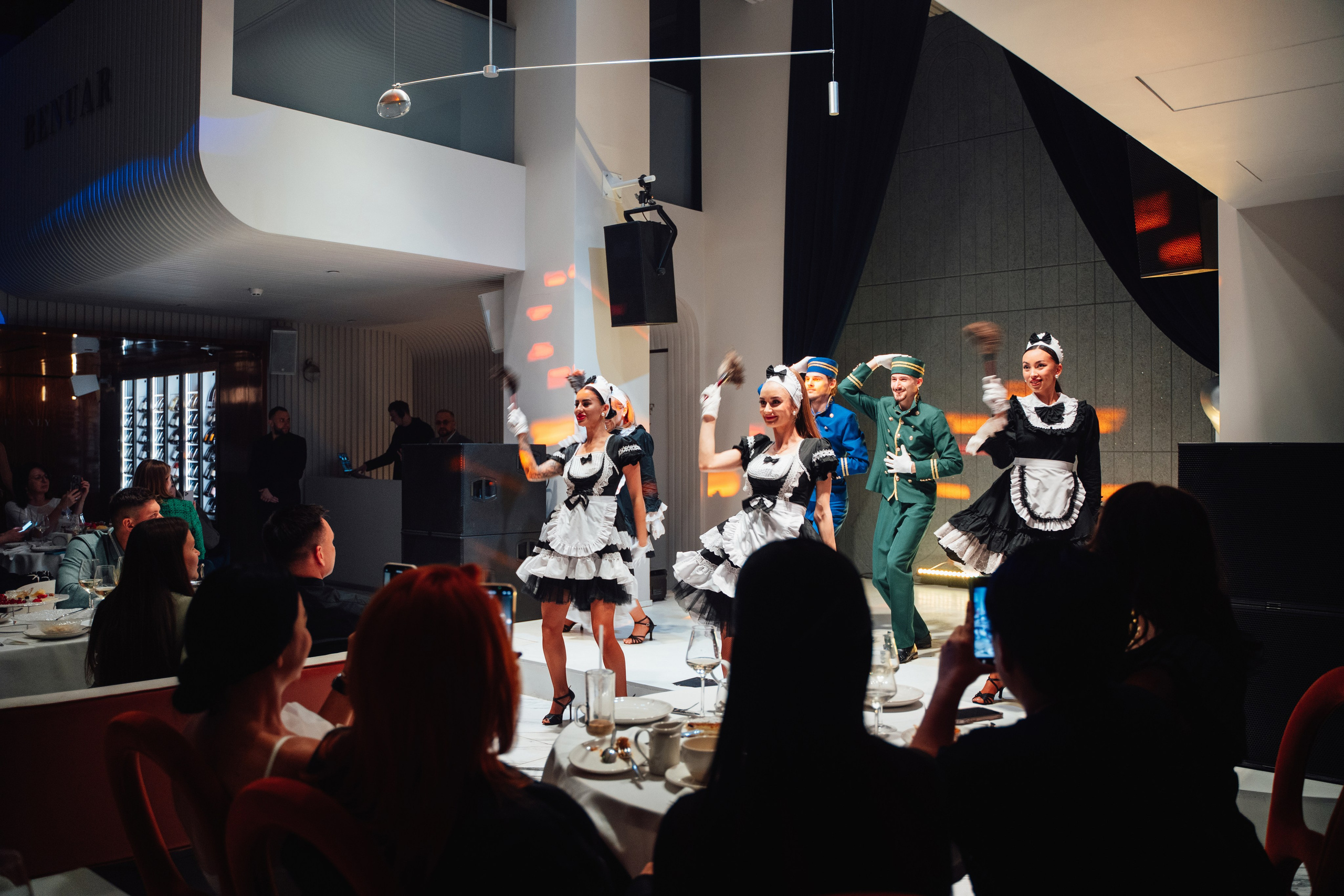 12 апреля (пятница). BENUAR Restaurant