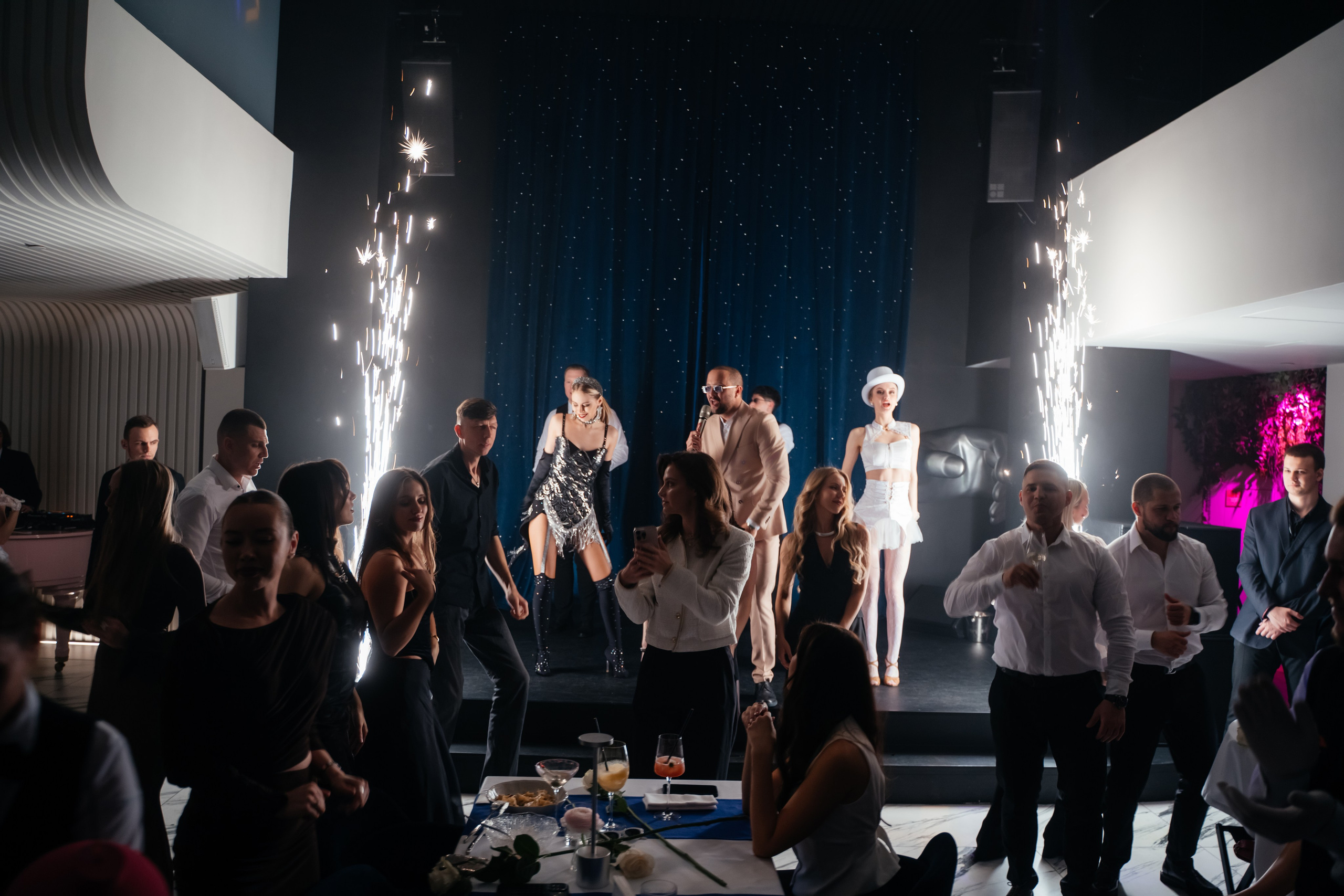 8 марта (суббота). BENUAR Restaurant