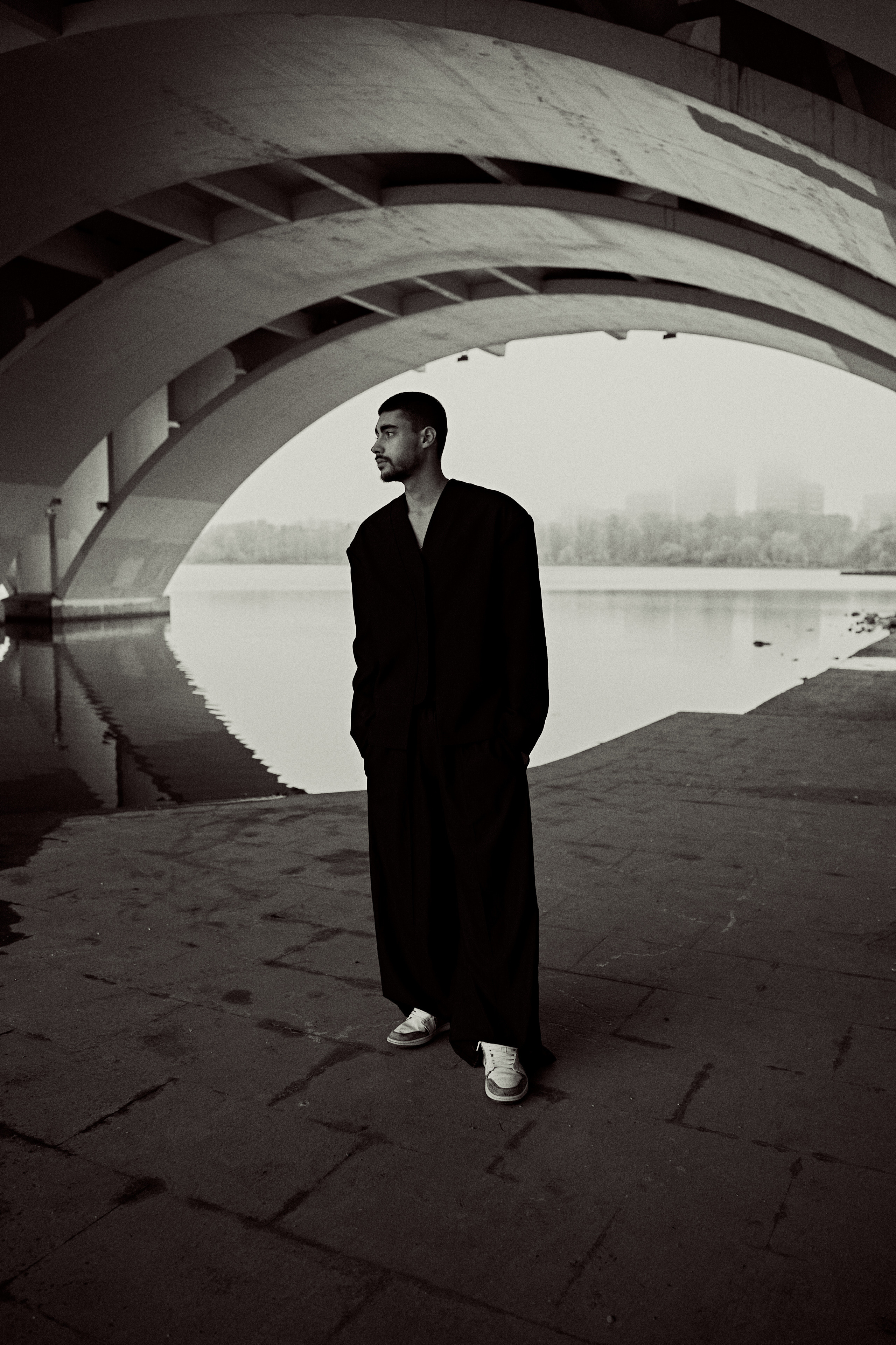 AZIZ. Yekaterinburg, Sochi, Istanbul, Tiflis-Bshari Zaana’da fotoğrafçı