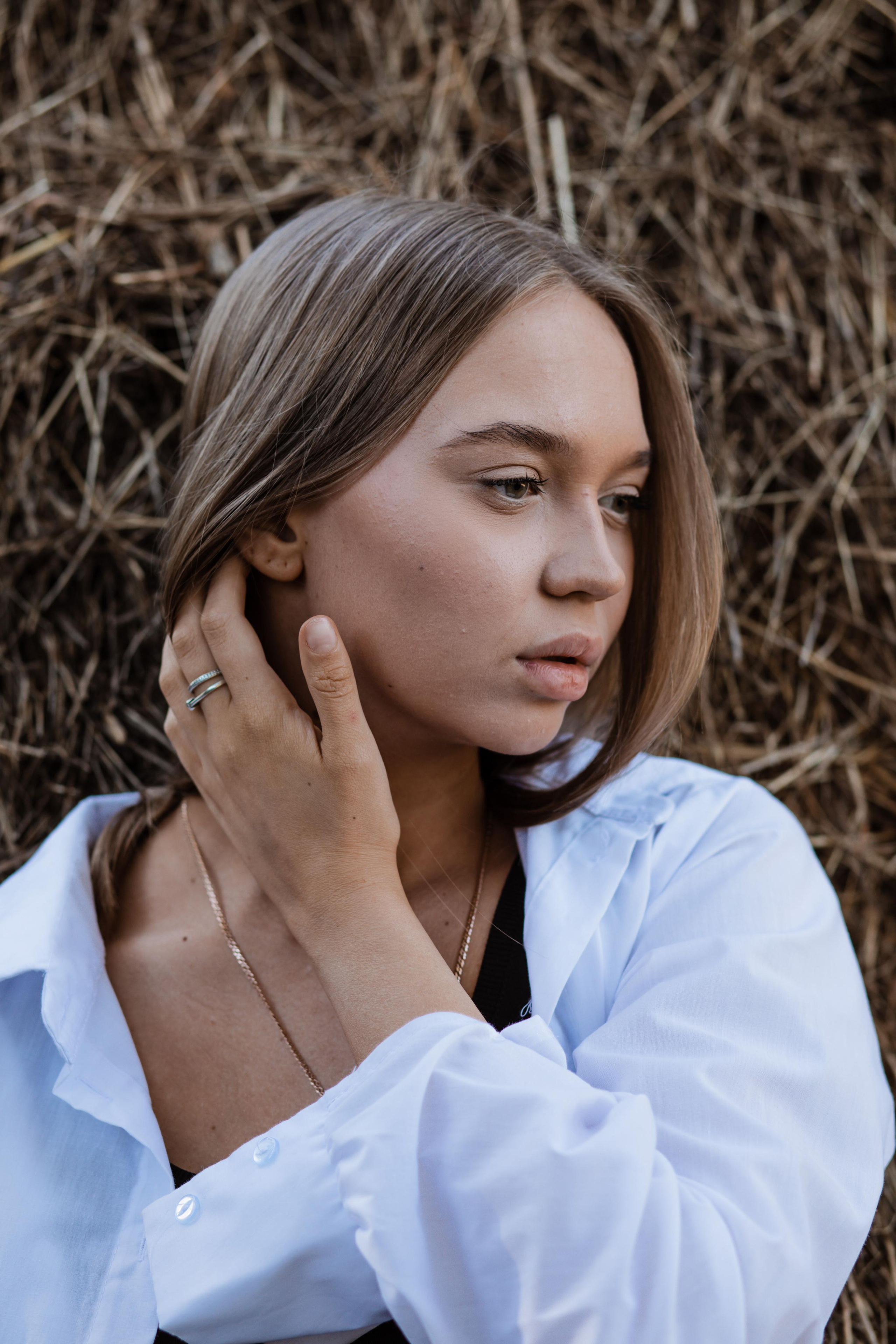 KSYUSHA. Yekaterinburg, Sochi, Istanbul, Tiflis-Bshari Zaana’da fotoğrafçı