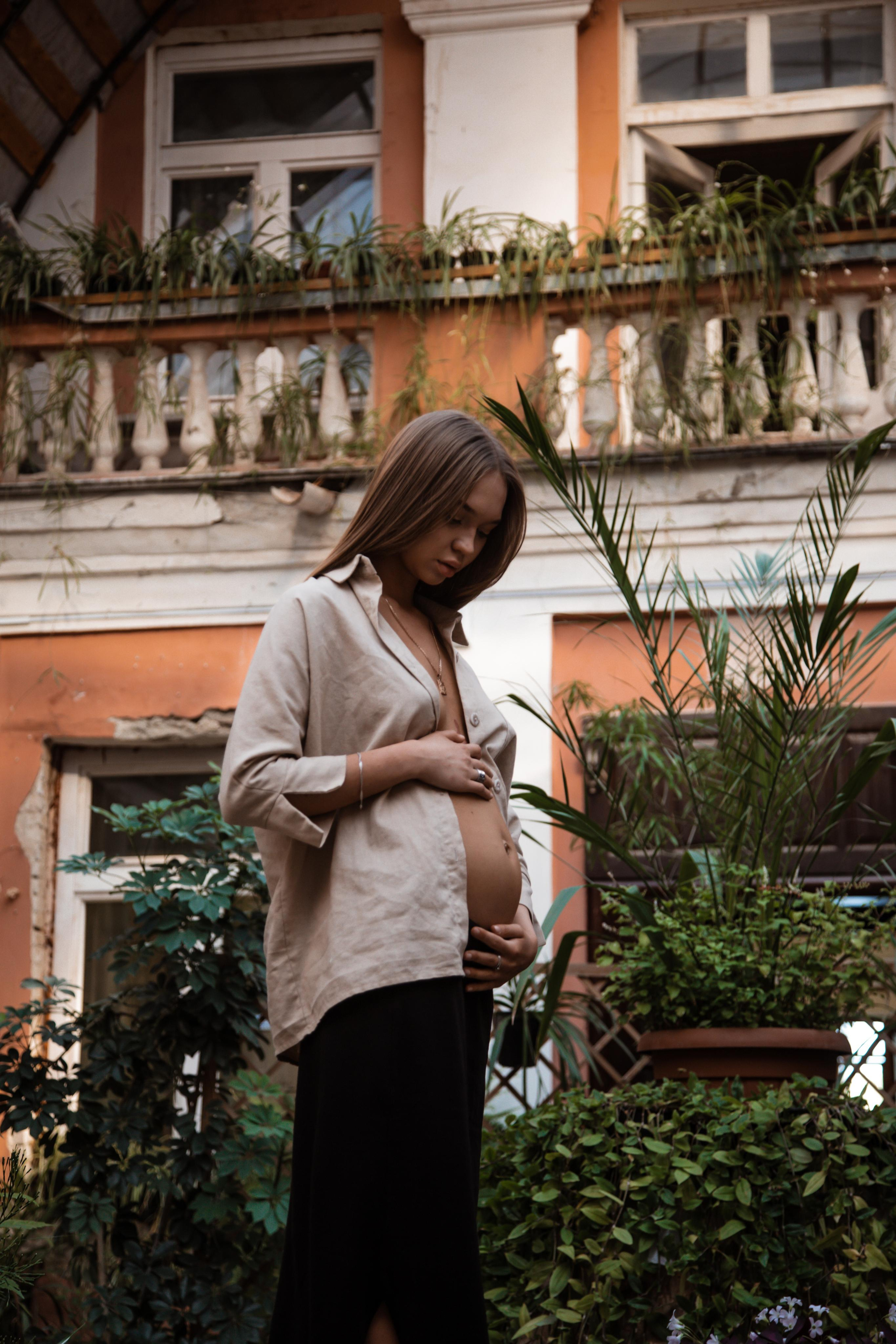 KSYUSHA. Yekaterinburg, Sochi, Istanbul, Tiflis-Bshari Zaana’da fotoğrafçı