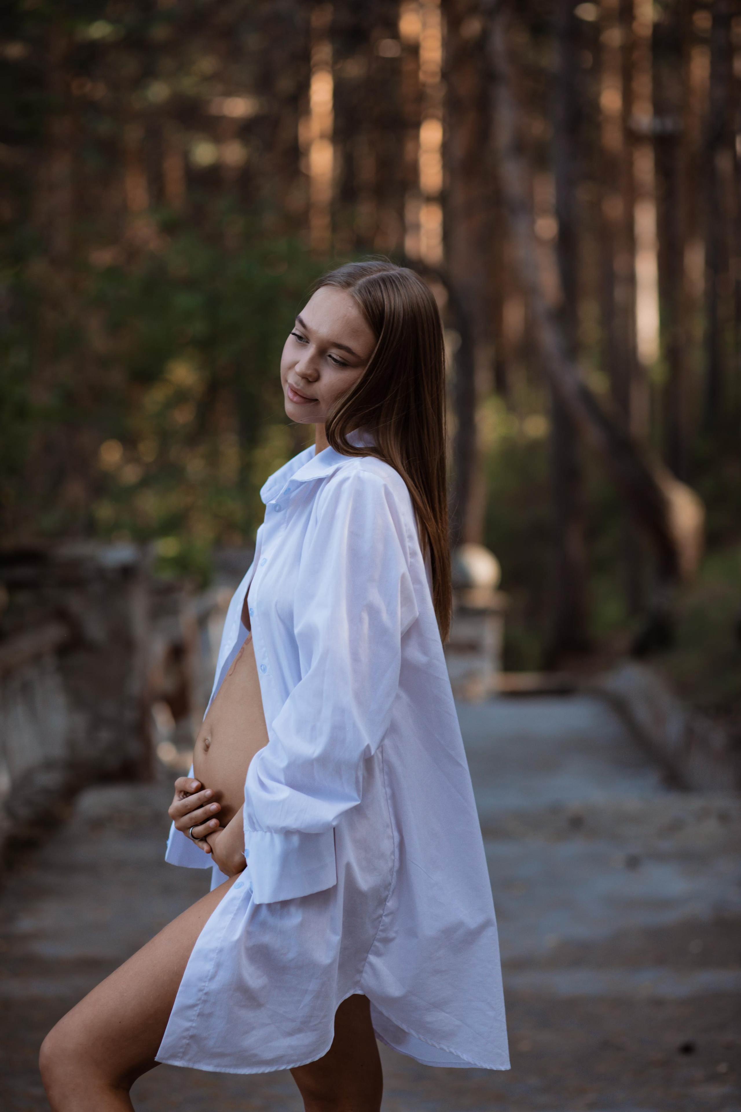 KSYUSHA. Yekaterinburg, Sochi, Istanbul, Tiflis-Bshari Zaana’da fotoğrafçı