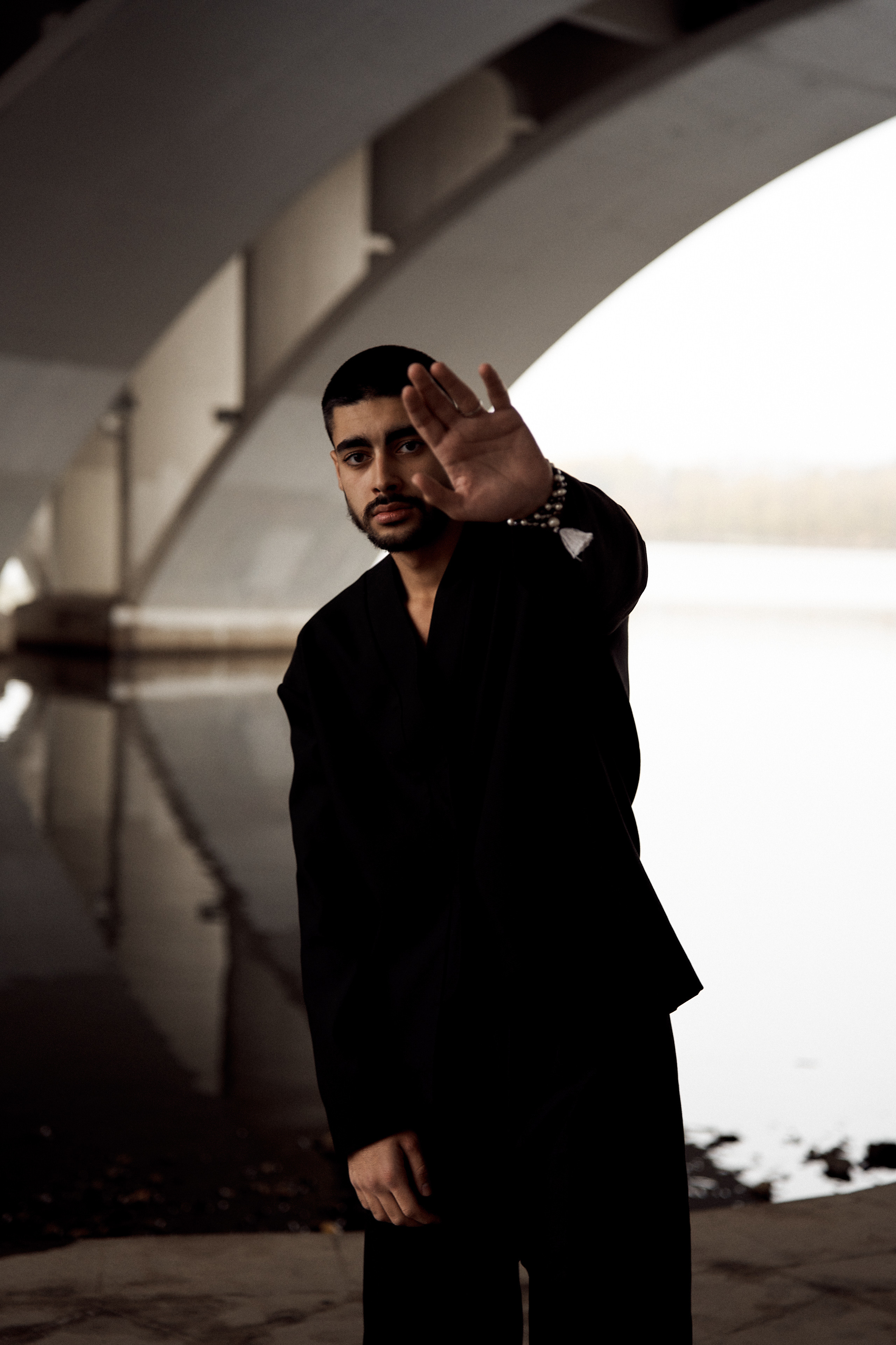 AZIZ. Yekaterinburg, Sochi, Istanbul, Tiflis-Bshari Zaana’da fotoğrafçı