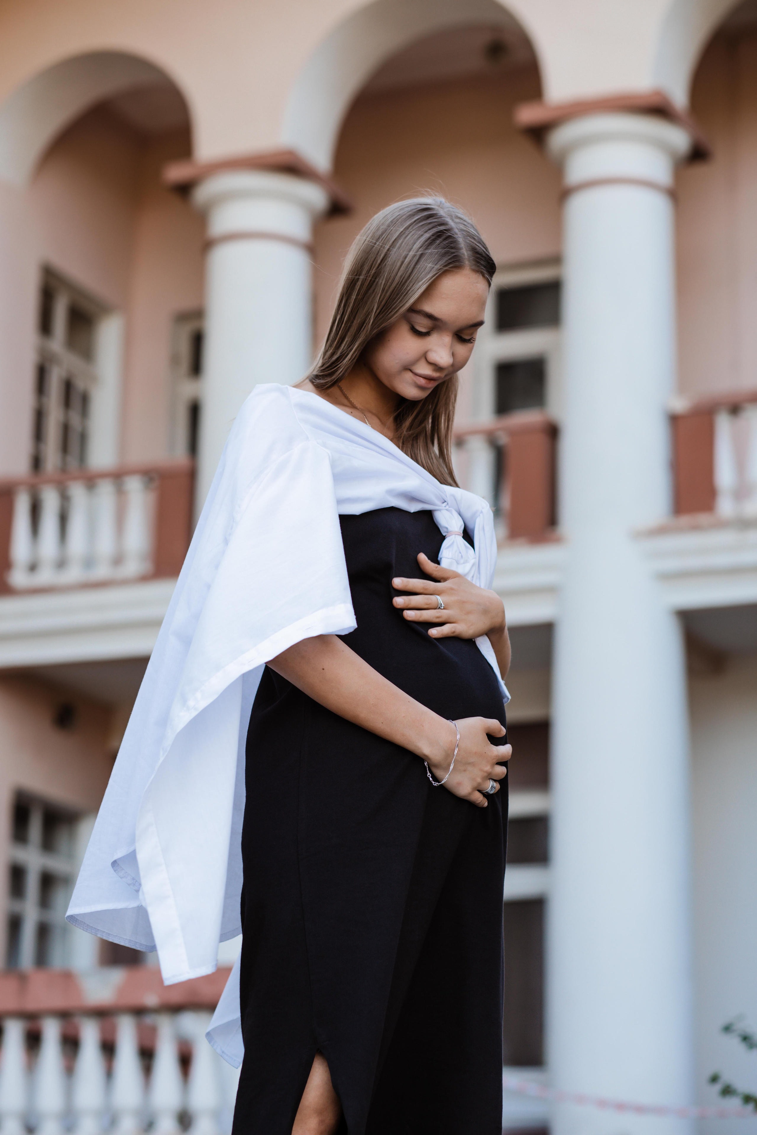 KSYUSHA. Yekaterinburg, Sochi, Istanbul, Tiflis-Bshari Zaana’da fotoğrafçı