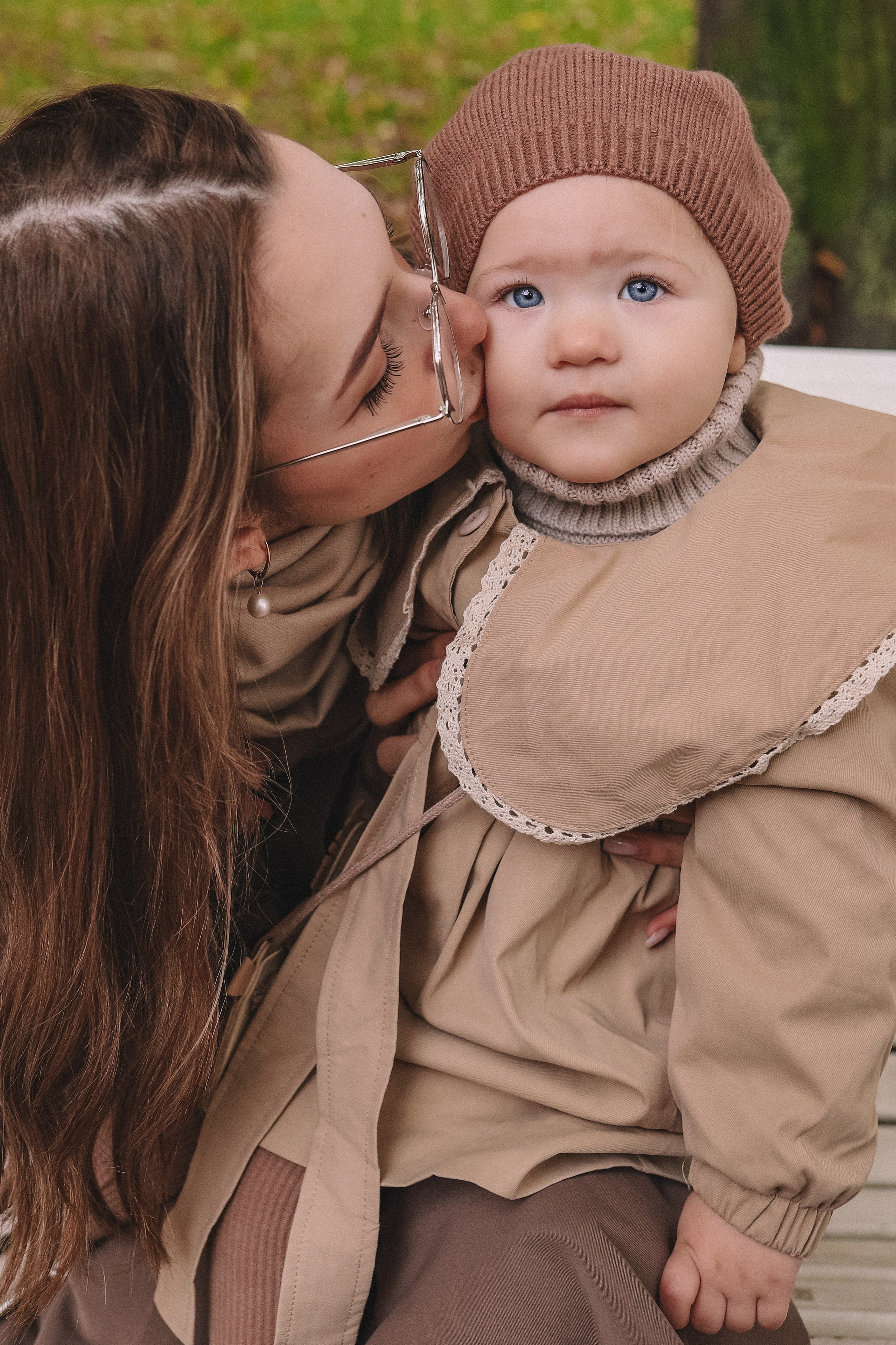 Мамы с дочками в осеннем парке. Фотограф Олеся Беляева | Санкт-Петербург и Ленобласть