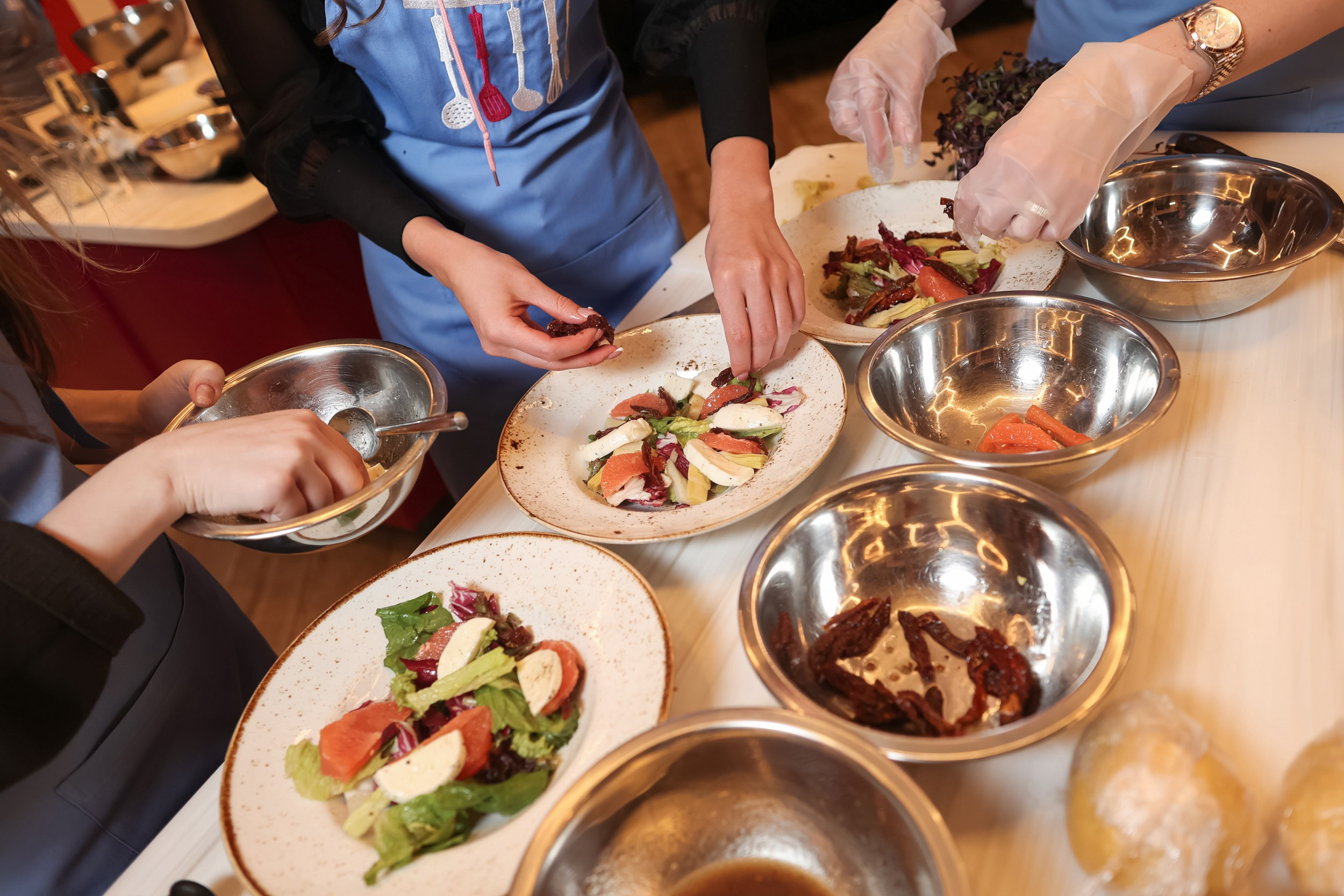 Вечеринка 8 марта в EventyOn. Репортажный фотограф видеограф в Москве Ольга Плаксина
