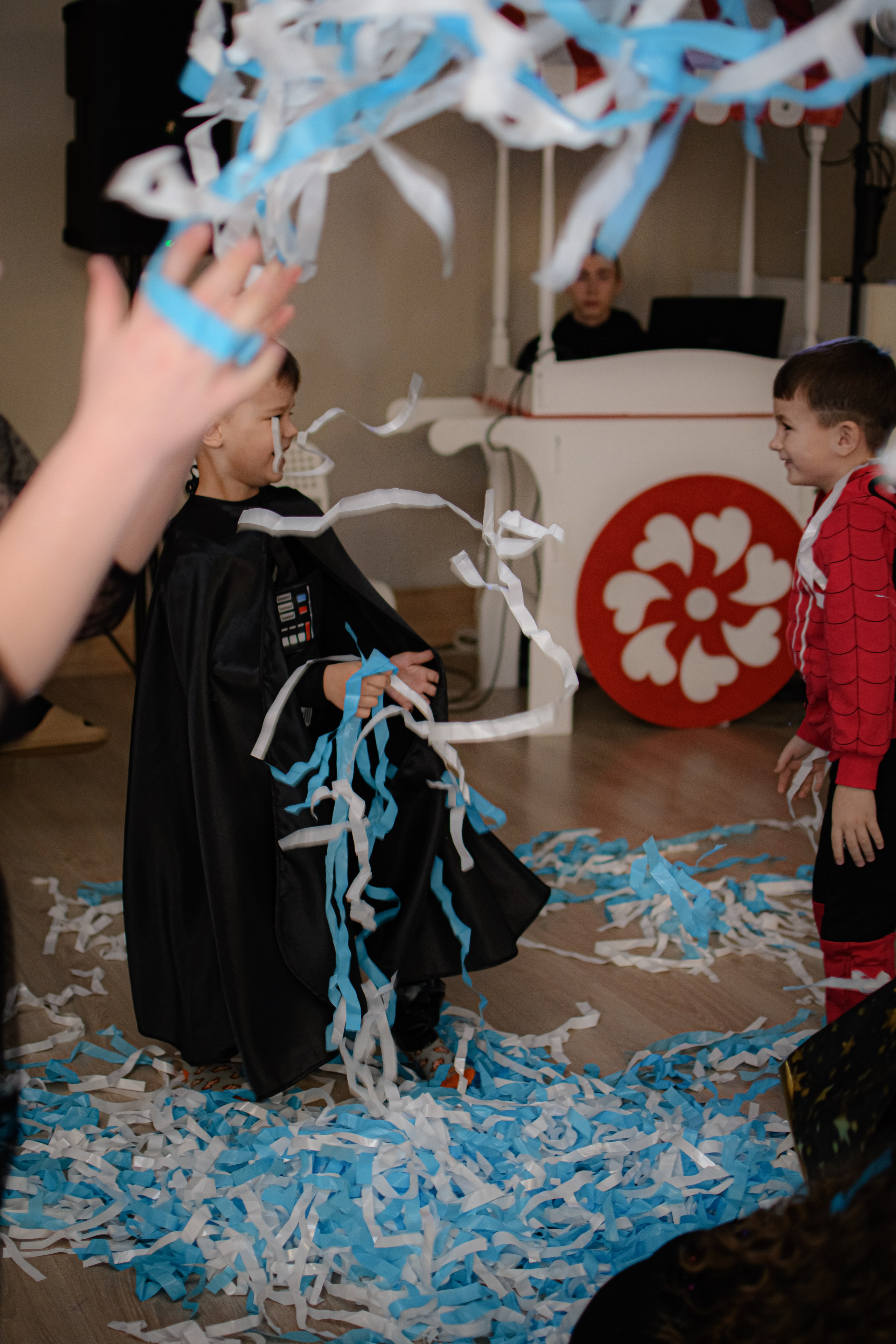 HAPPY NEW YEAR. Photokarish