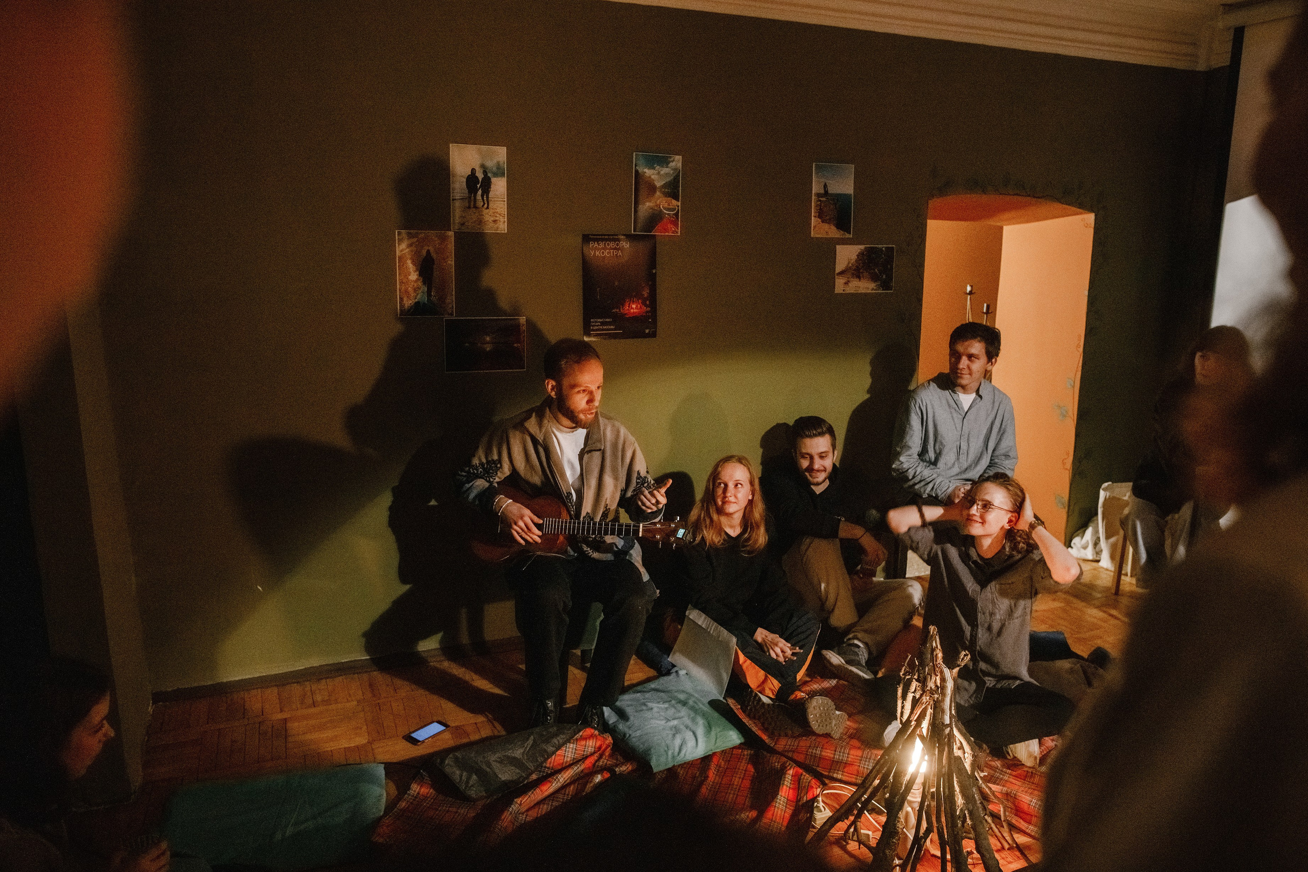 11.11.2022 // Совместно с ЕДЕМ.ДАЛЬШЕ. Фотовыставки serebro.gallery, в которых автором можешь стать ты! | Москва