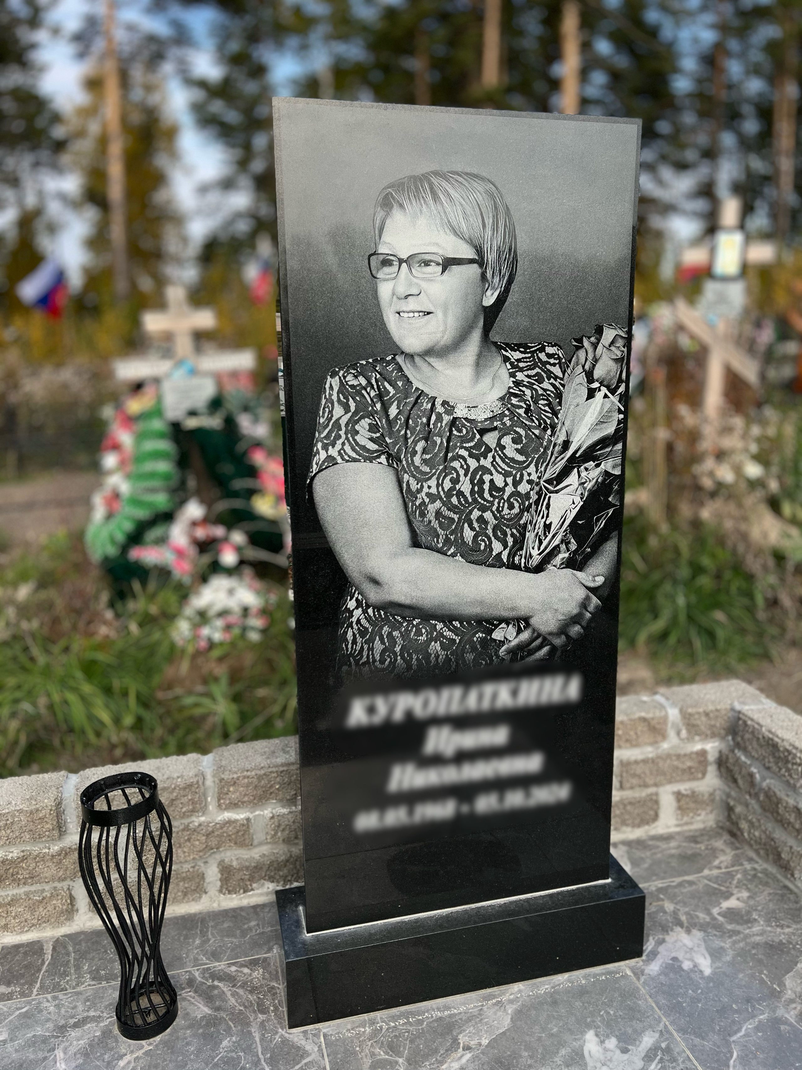 Гравировка от наших художников. ГРАНИТ26 Ритуальные услуги Железногорск. Благоустройство могил, продажа памятников