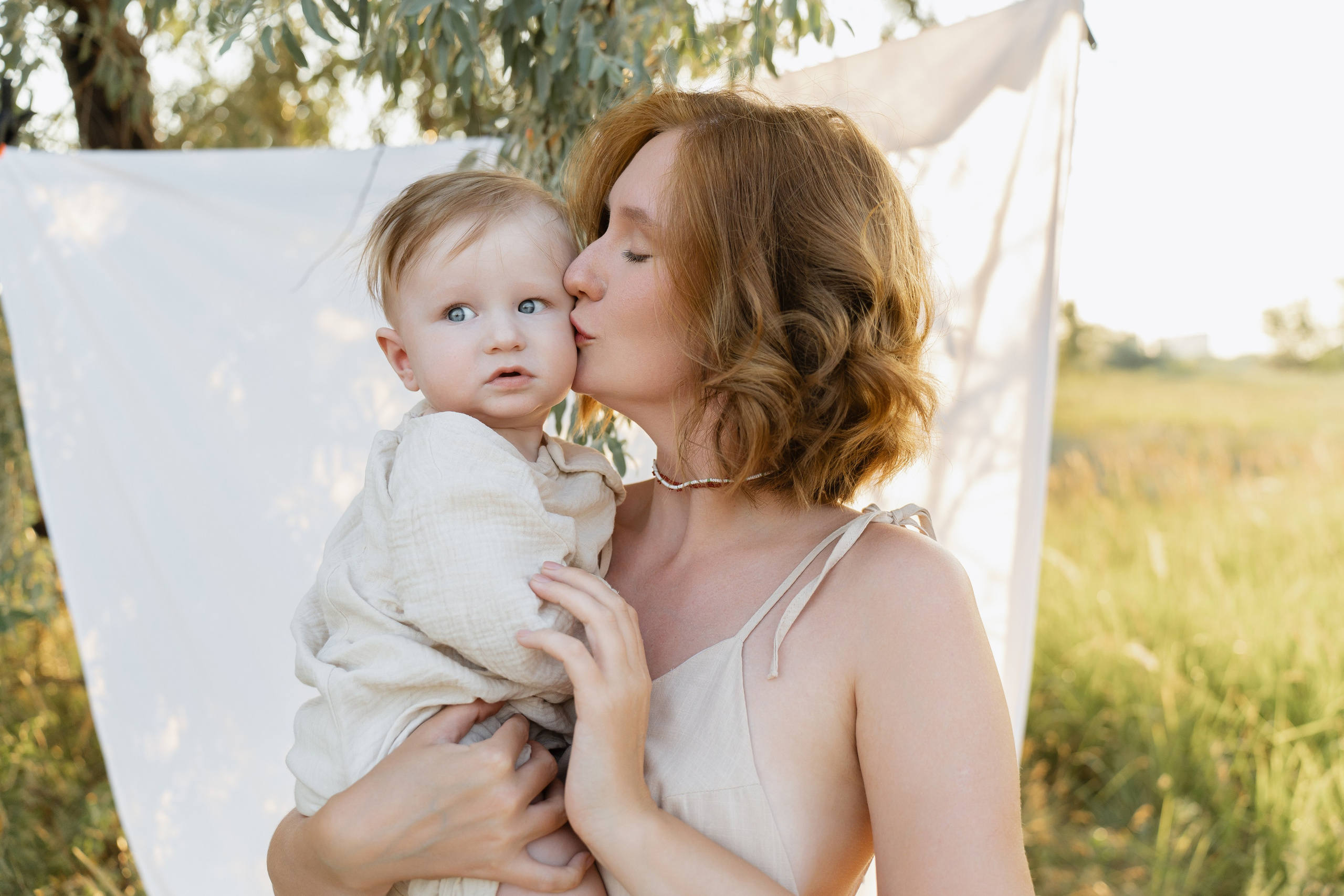 Виталий и Татьяна_ фотозона пикник. Свадебный и семейный фотограф в Самаре Салахова Гулина