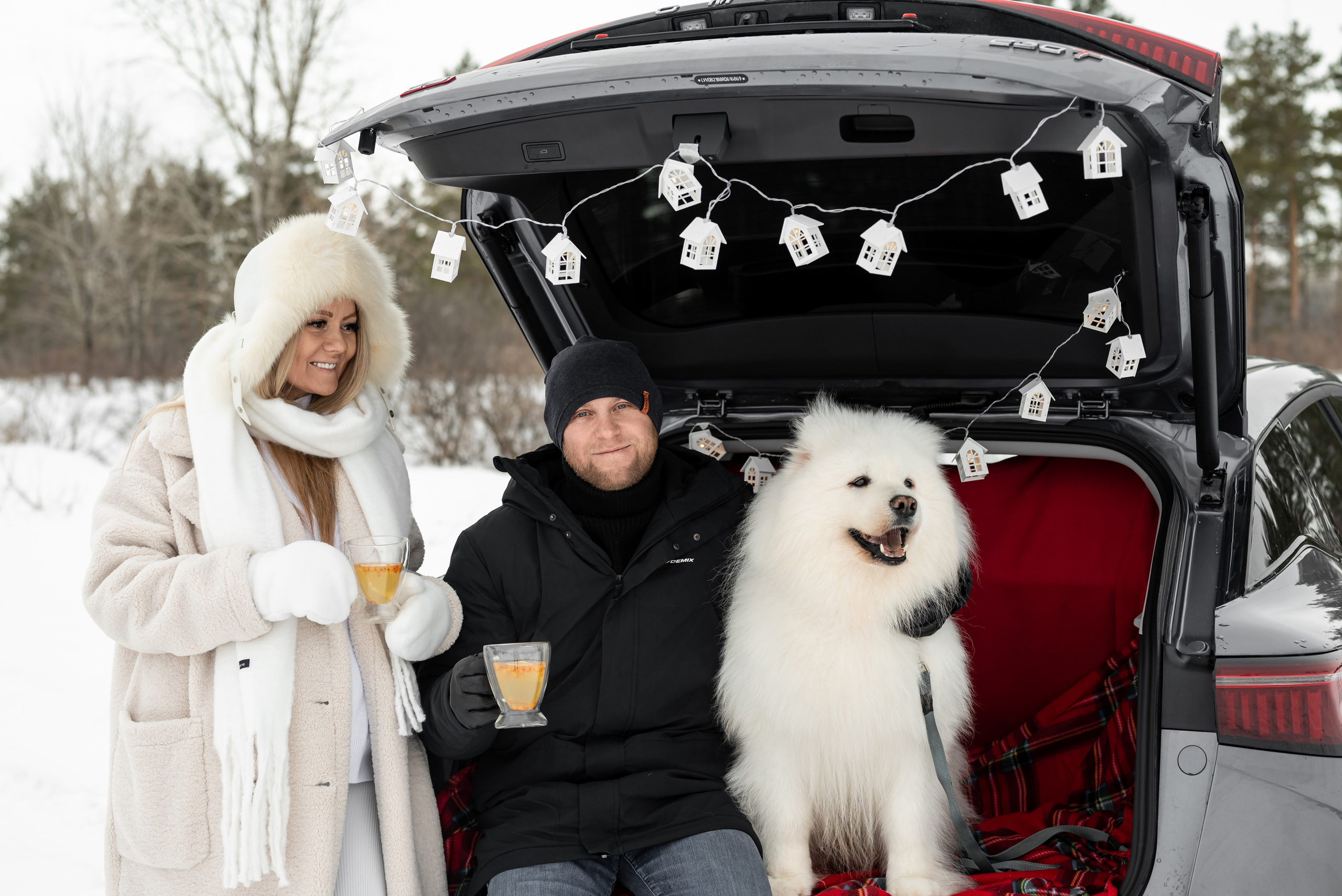 Фотопроект с Платоном и машиной на улице. Фотограф в городе Салават