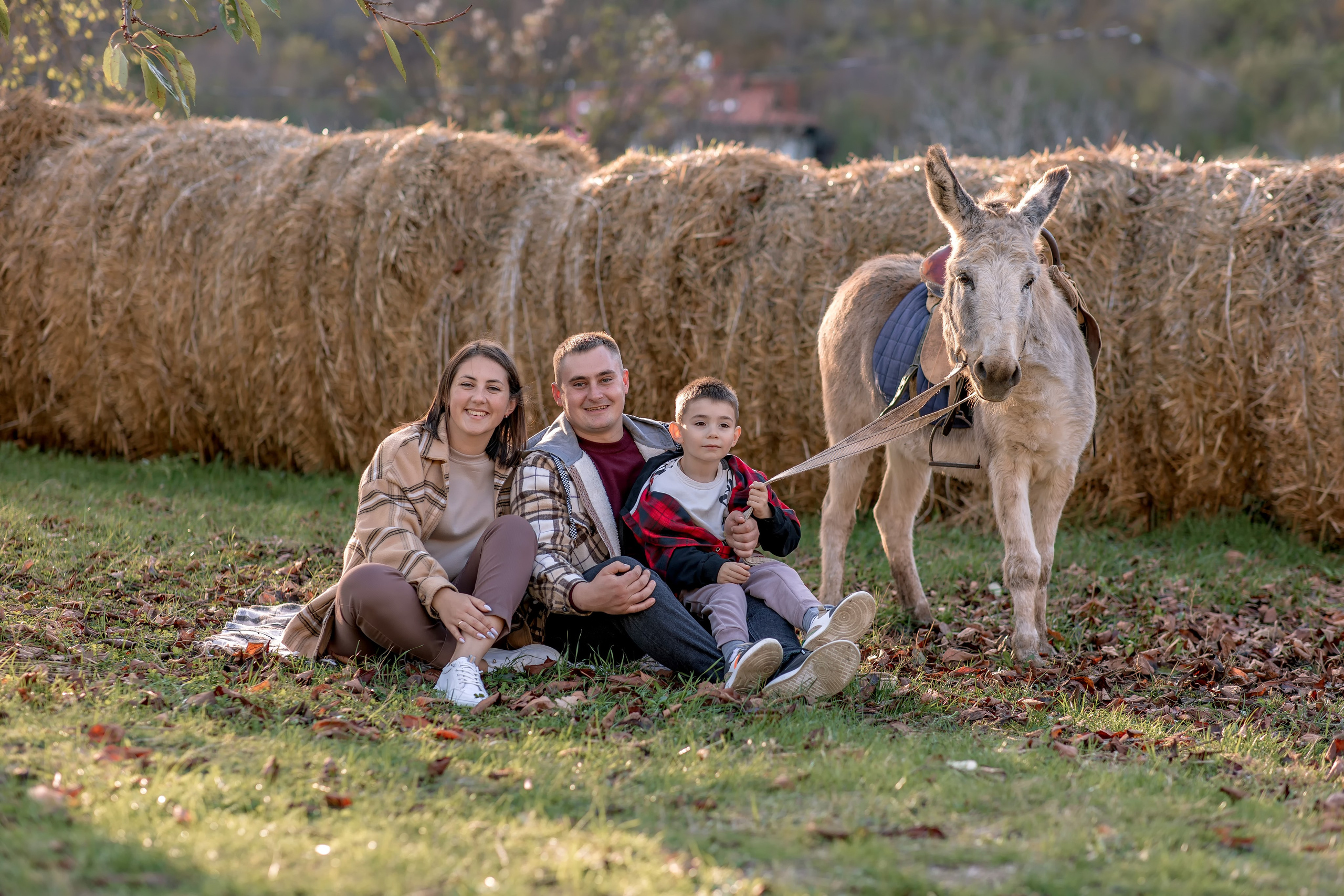 Выездная семейная фотосессия. Фотограф-стилист Крым Прокат одежды в Крыму. Фотосессии в Крыму